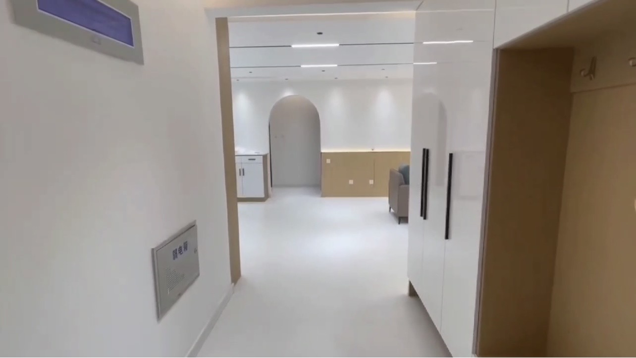 南国威尼斯  3室2厅2卫    2000.0元/月