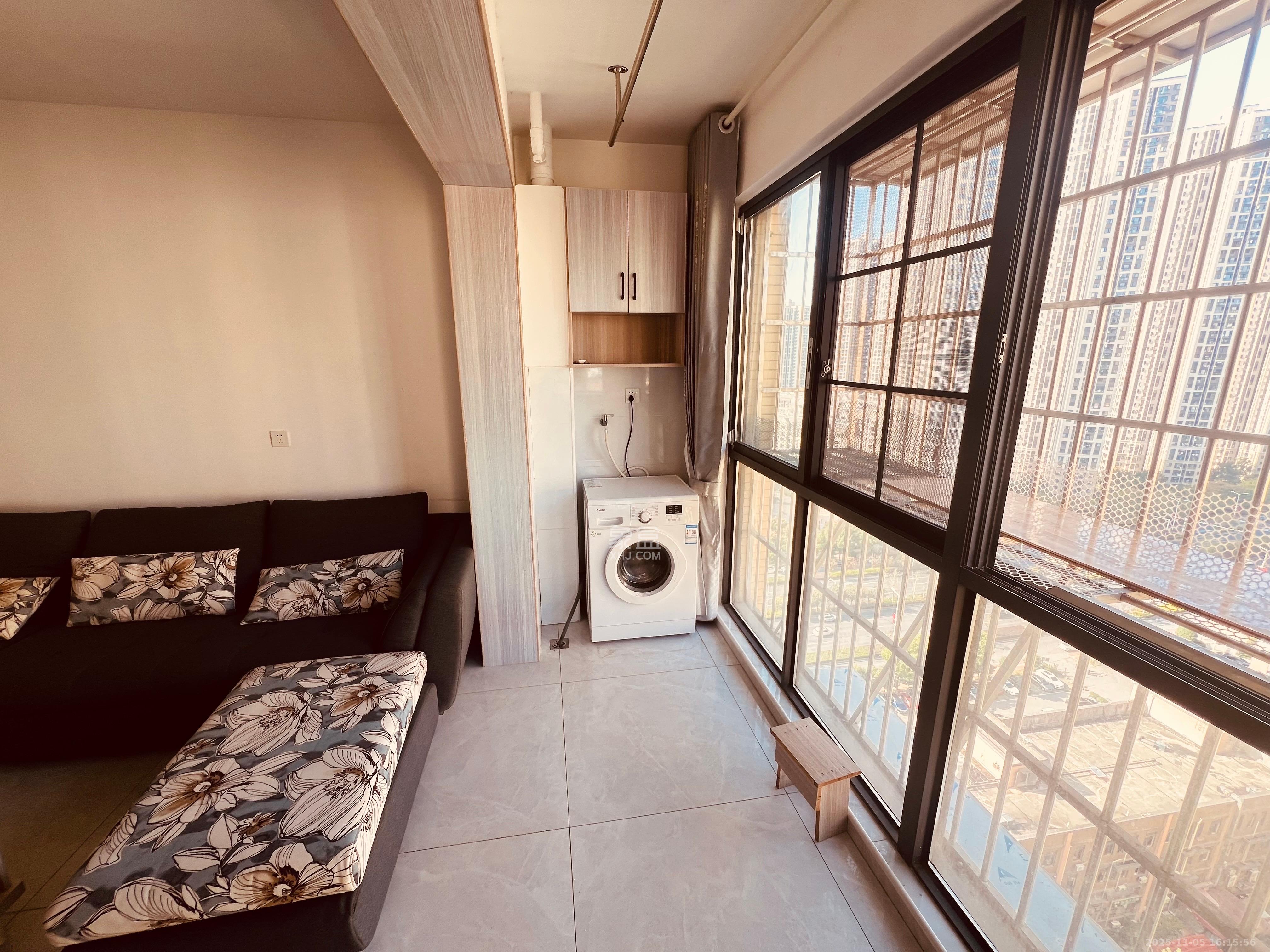 星城新宇川河苑  1室0厅0卫    2100.0元/月室内图