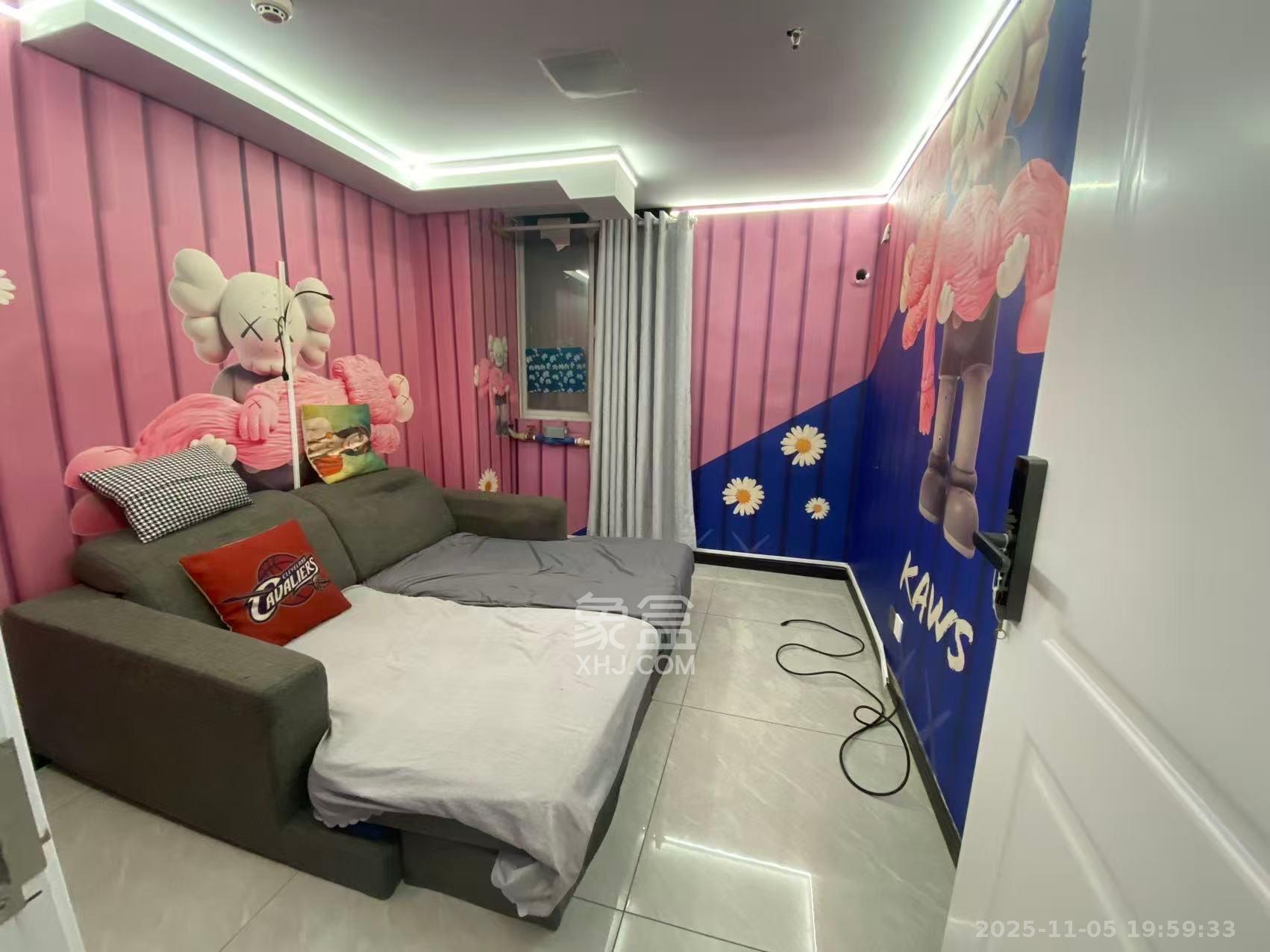 新世界百货(湖南供销大厦) 6室1厅1卫 6000.0元/月 新世界百货(湖南供销大厦) 6室1厅1卫 6000.0元/月室内图