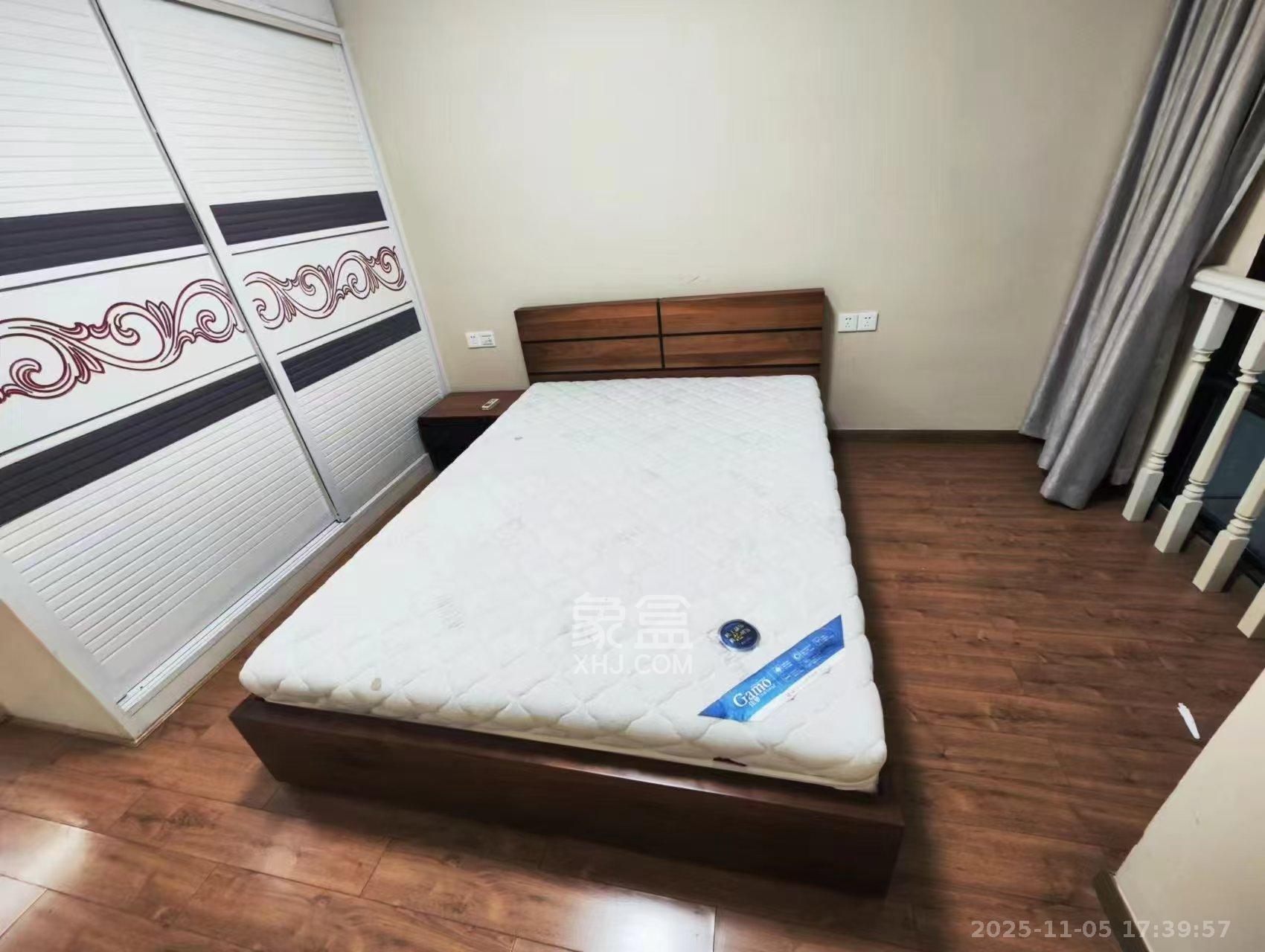 铂宫  2室1厅1卫    2900.0元/月室内图