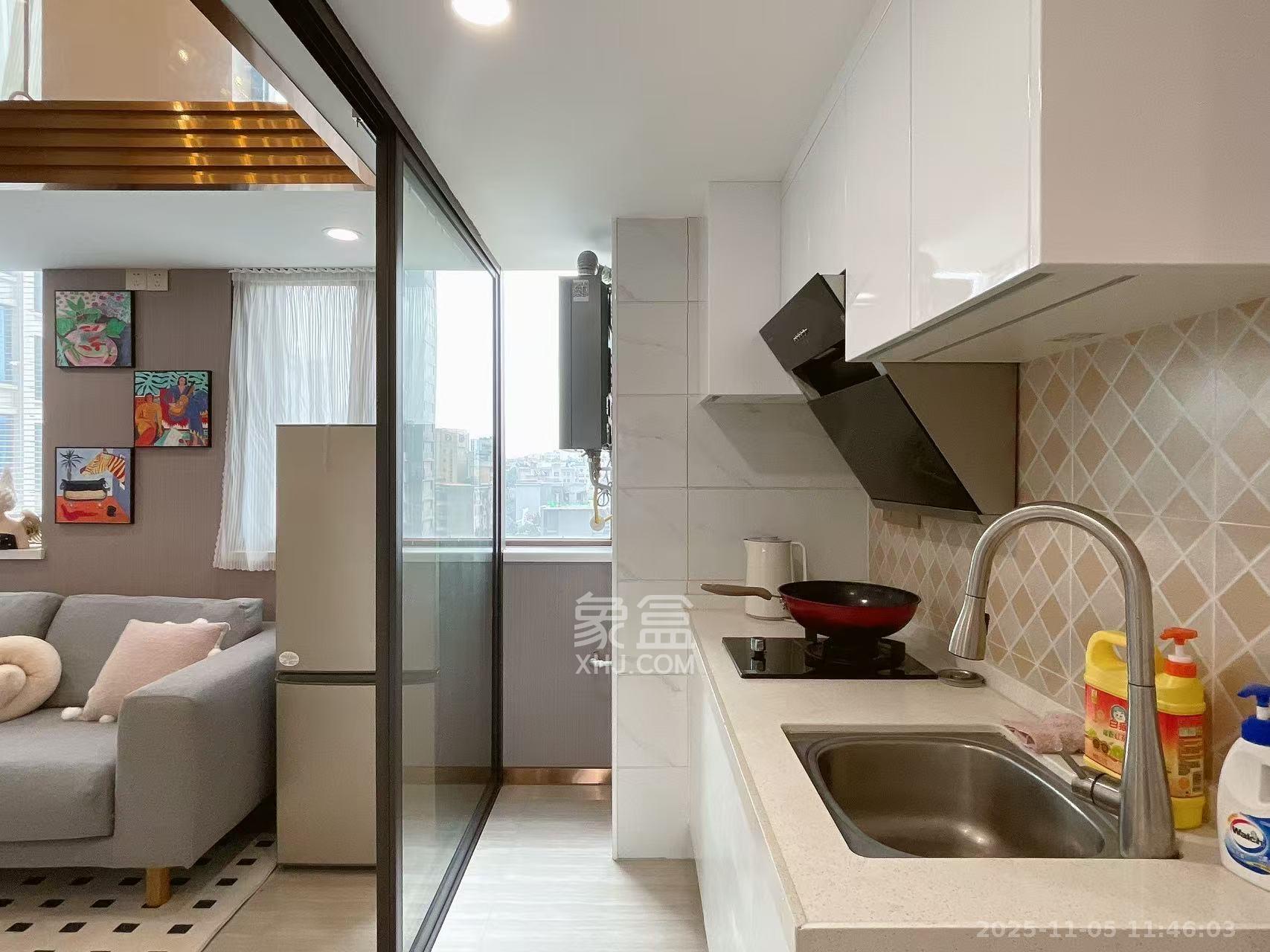 富兴时代御城  2室1厅1卫    2700.0元/月室内图