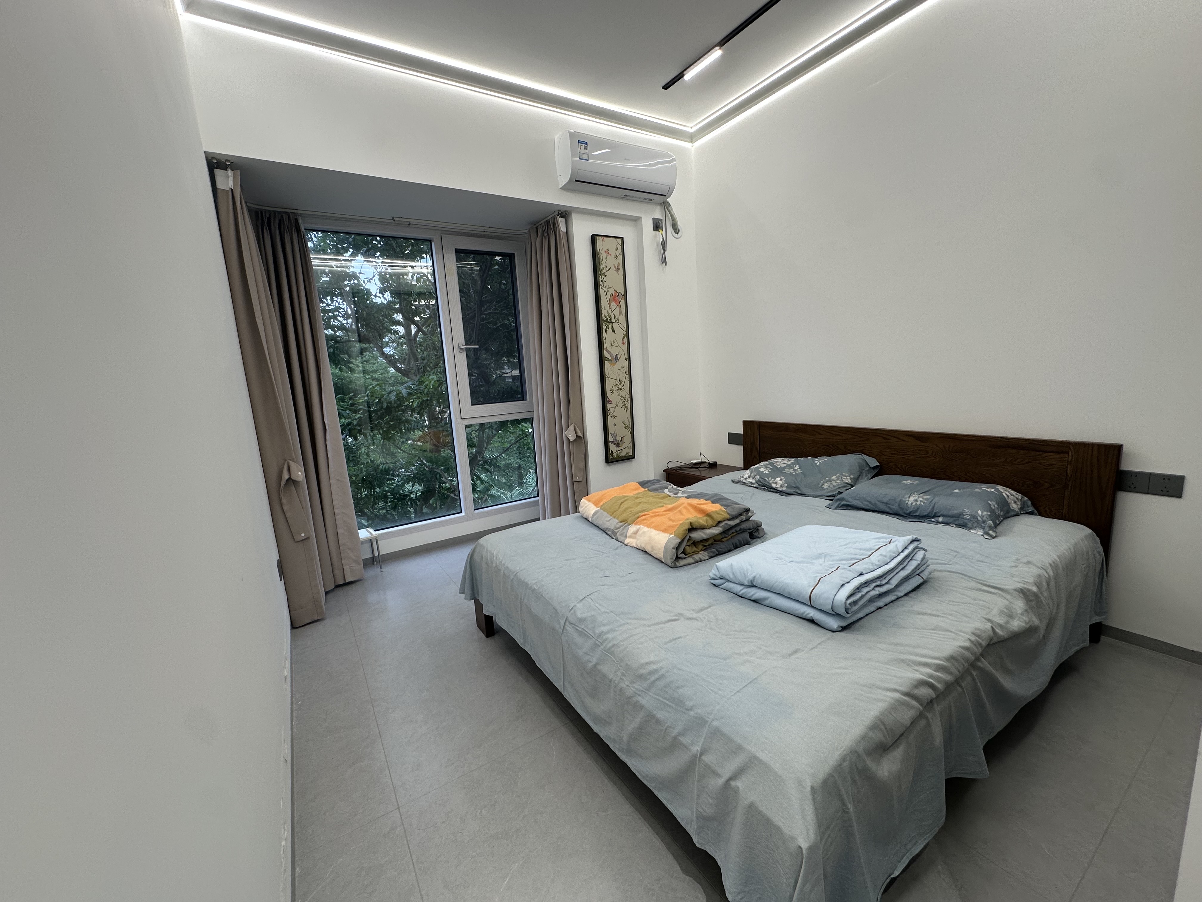 美源日月城  1室0厅0卫    140.0万客厅