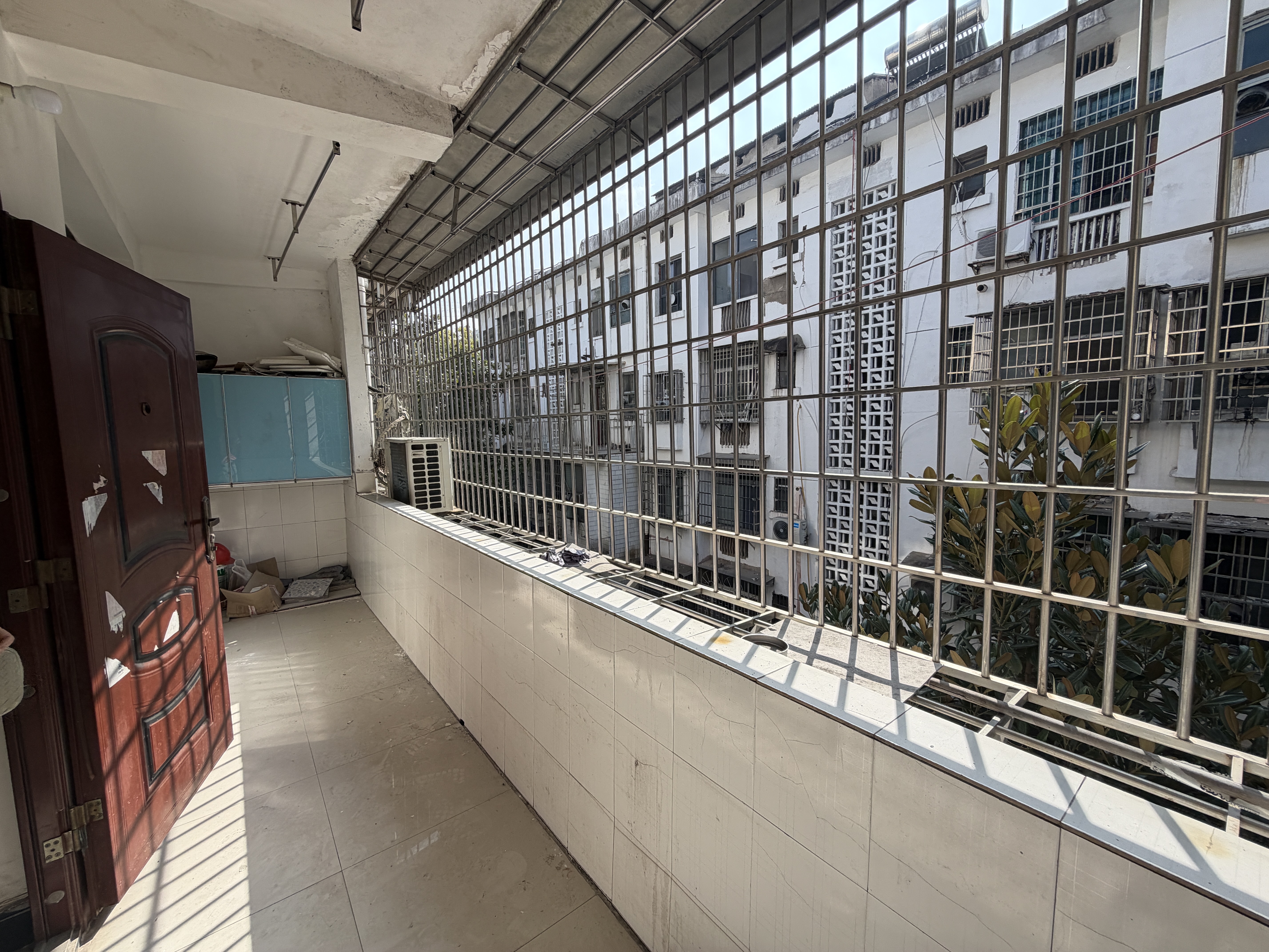 华达机械厂 1室0厅0卫 700.0元/月 华达机械厂 1室0厅0卫 700.0元/月室内图