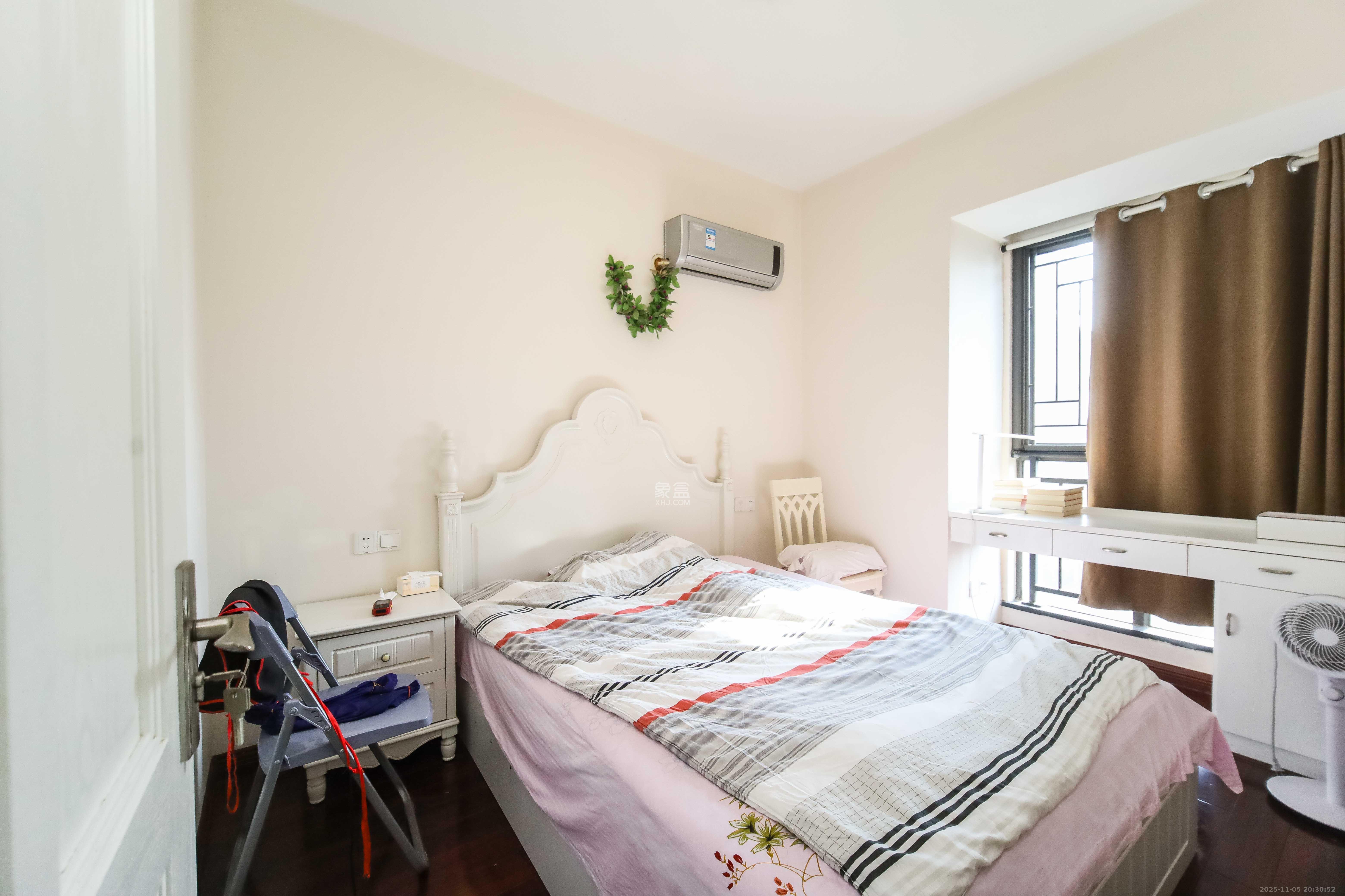 湘域熙岸  3室2厅1卫    105.0万卧室