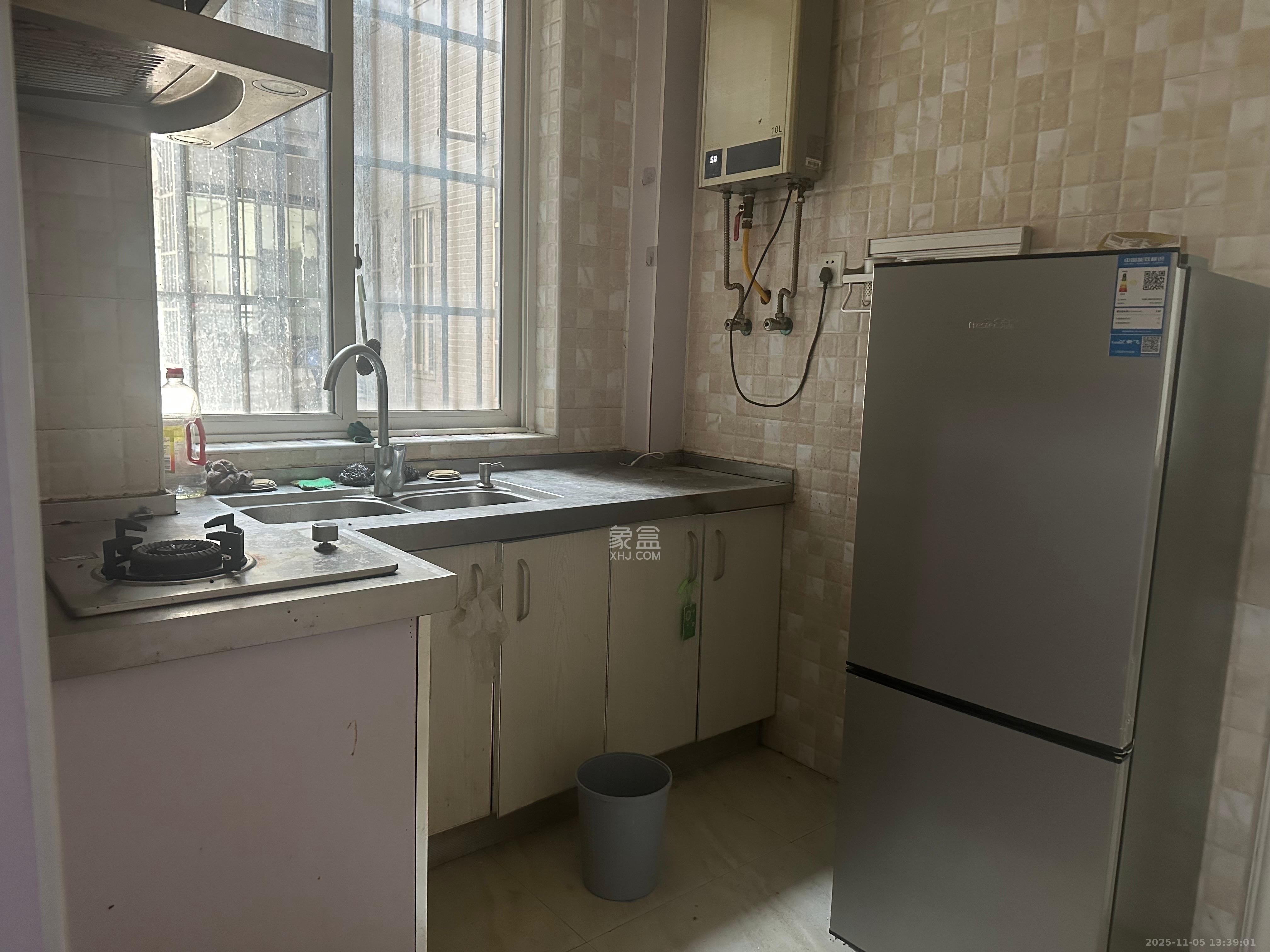 锦璨家园  1室1厅1卫    1200.0元/月