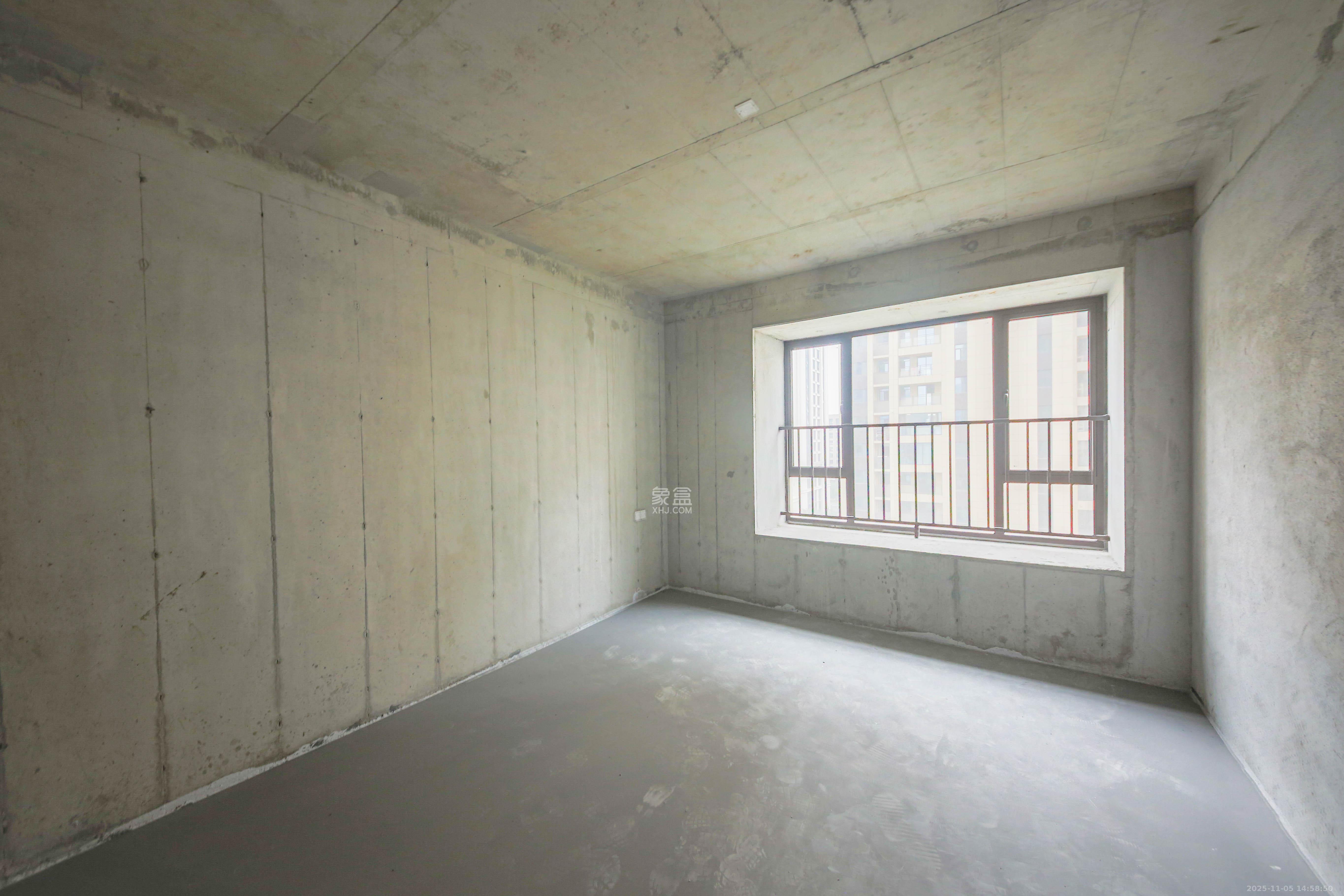 兴铁湘府和园 4室2厅2卫 3800.0元/月 兴铁湘府和园 4室2厅2卫 3800.0元/月室内图