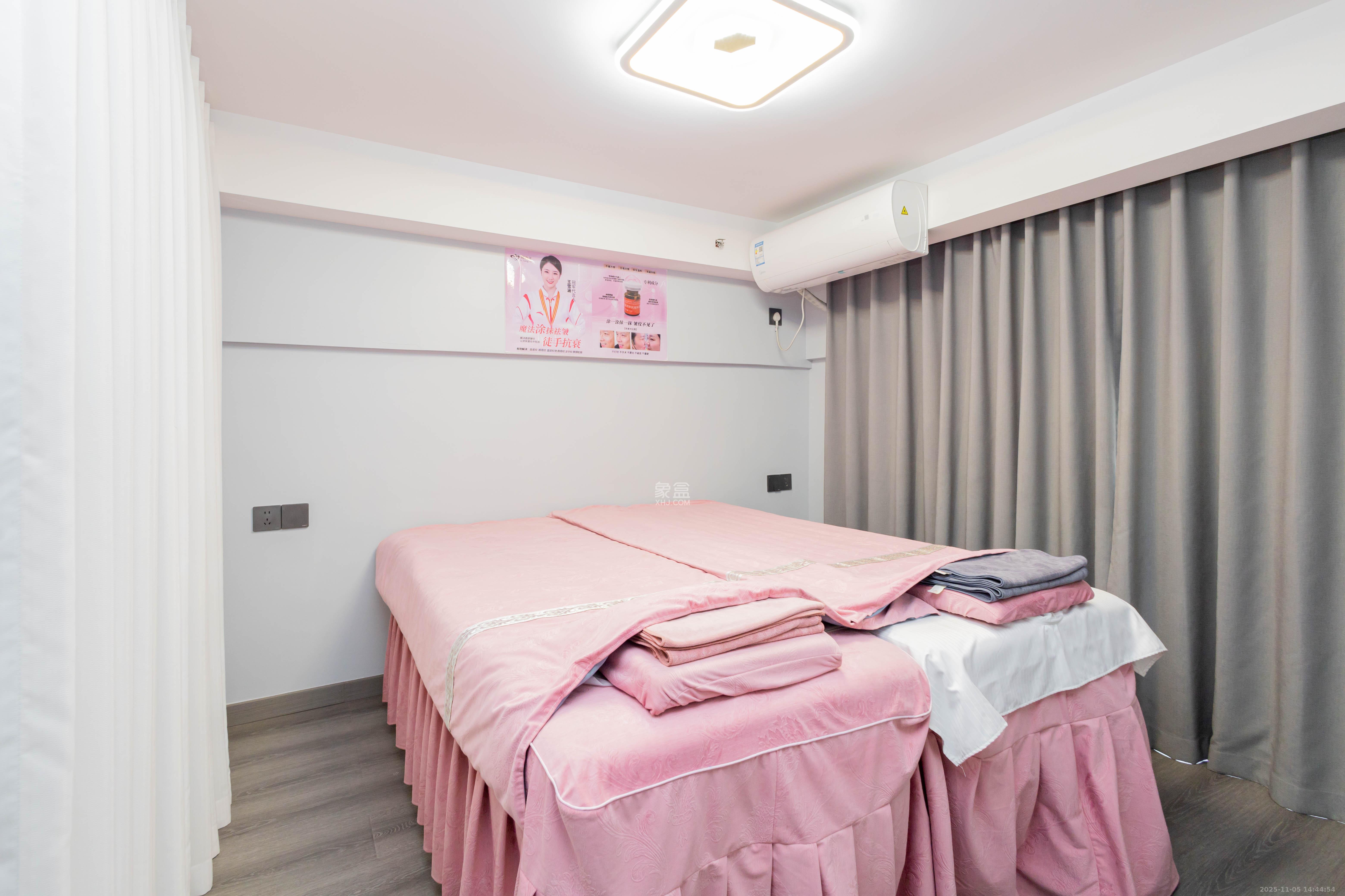 旺德府万象时代  1室0厅0卫    62.0万卧室