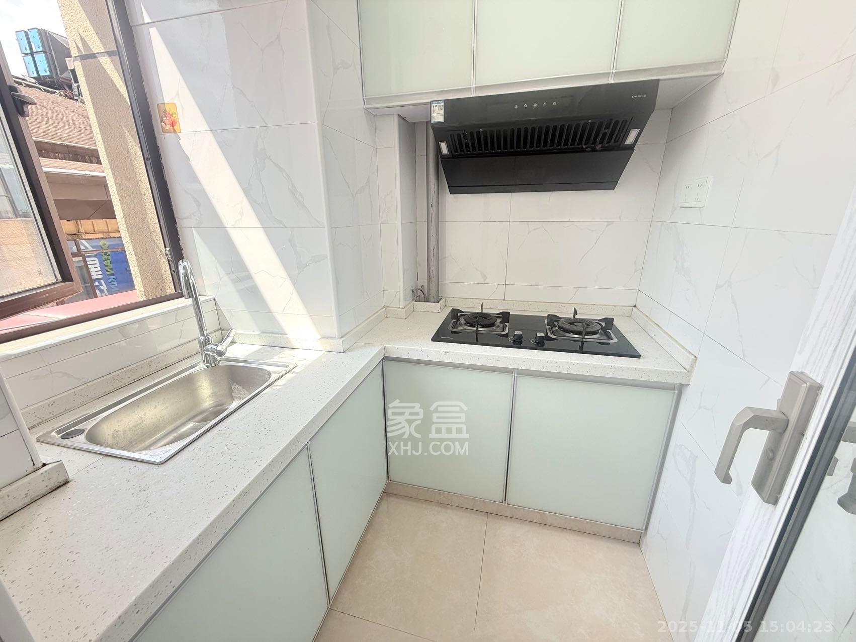 国泰九龙湾  1室0厅0卫    1700.0元/月室内图