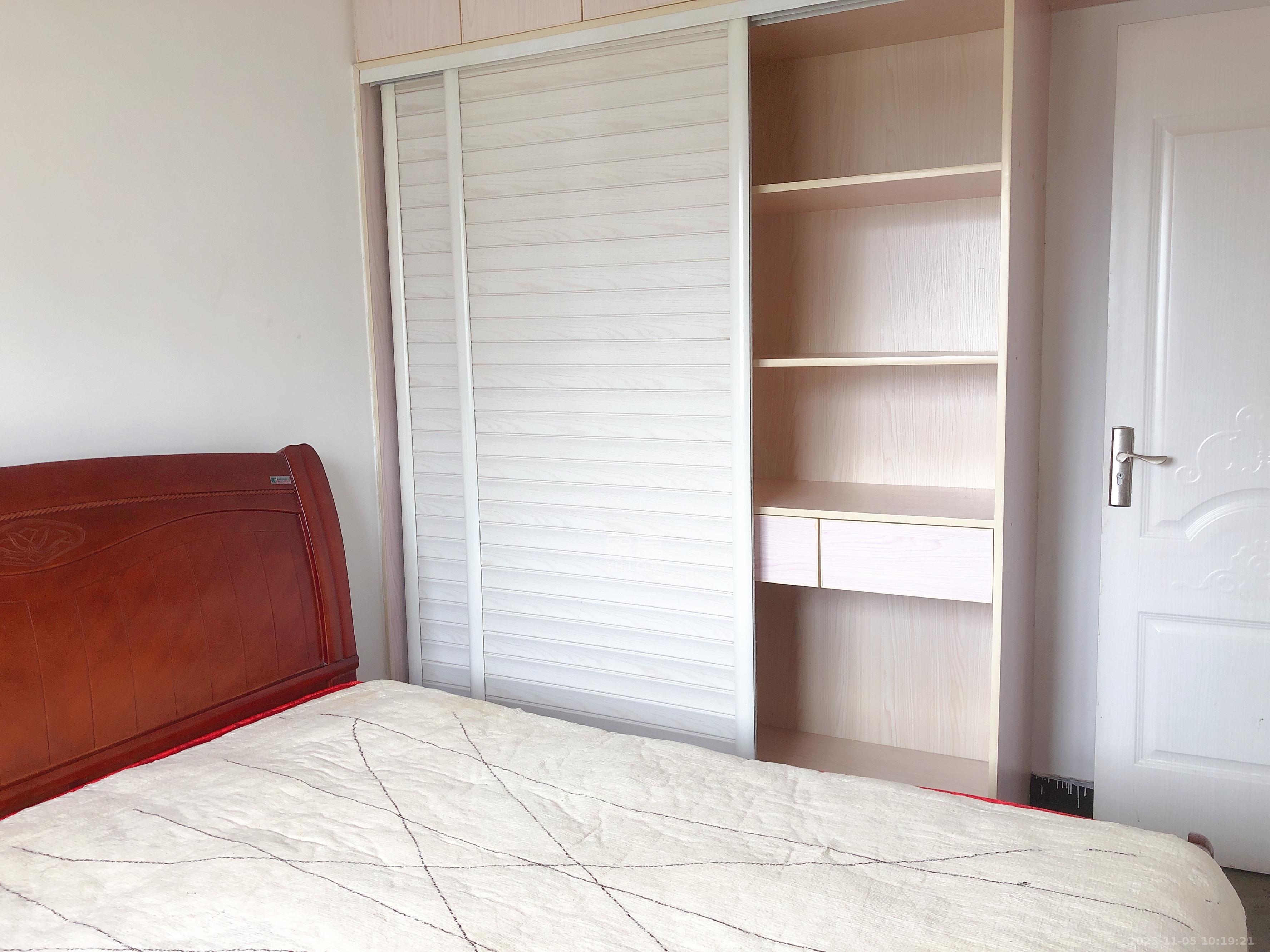 上峰苑(兰亭玥岛) 2室2厅1卫 2000.0元/月 上峰苑(兰亭玥岛) 2室2厅1卫 2000.0元/月室内图