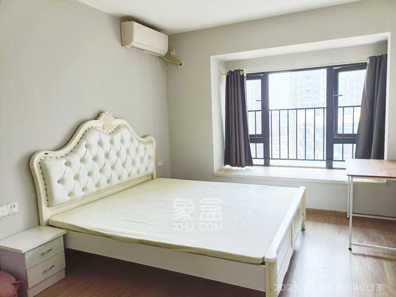 时代年华 3室2厅1卫 2099.0元/月 时代年华 3室2厅1卫 2099.0元/月室内图