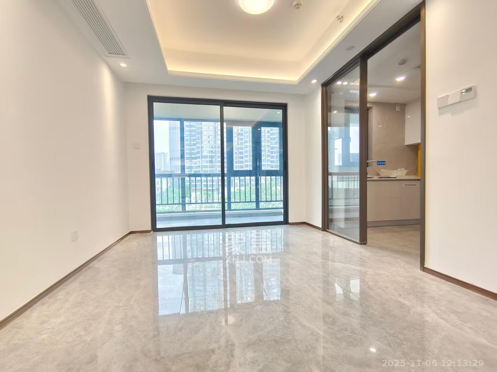 滨江府1913  4室2厅3卫    6500.0元/月