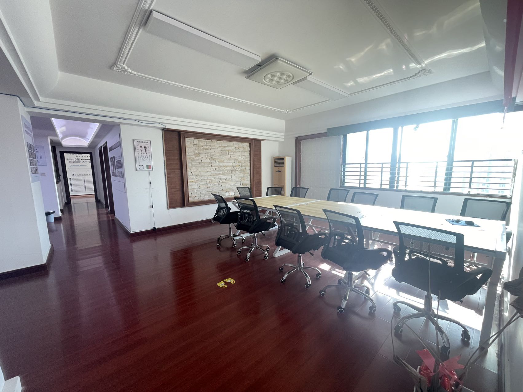 新达商务大厦   183.0㎡      5500.0元/月室内图