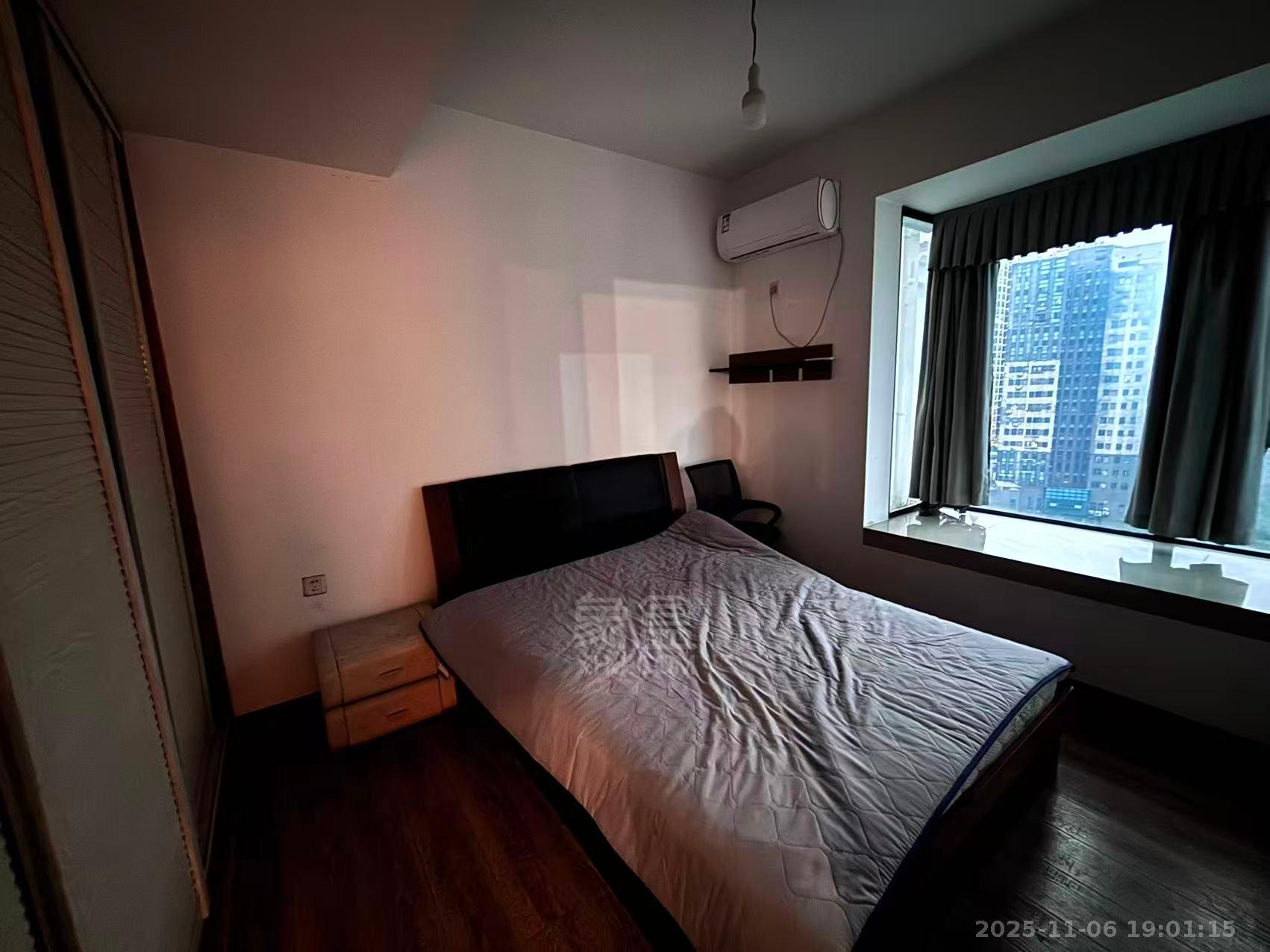 山水国际 2室2厅1卫 2000.0元/月 山水国际 2室2厅1卫 2000.0元/月室内图