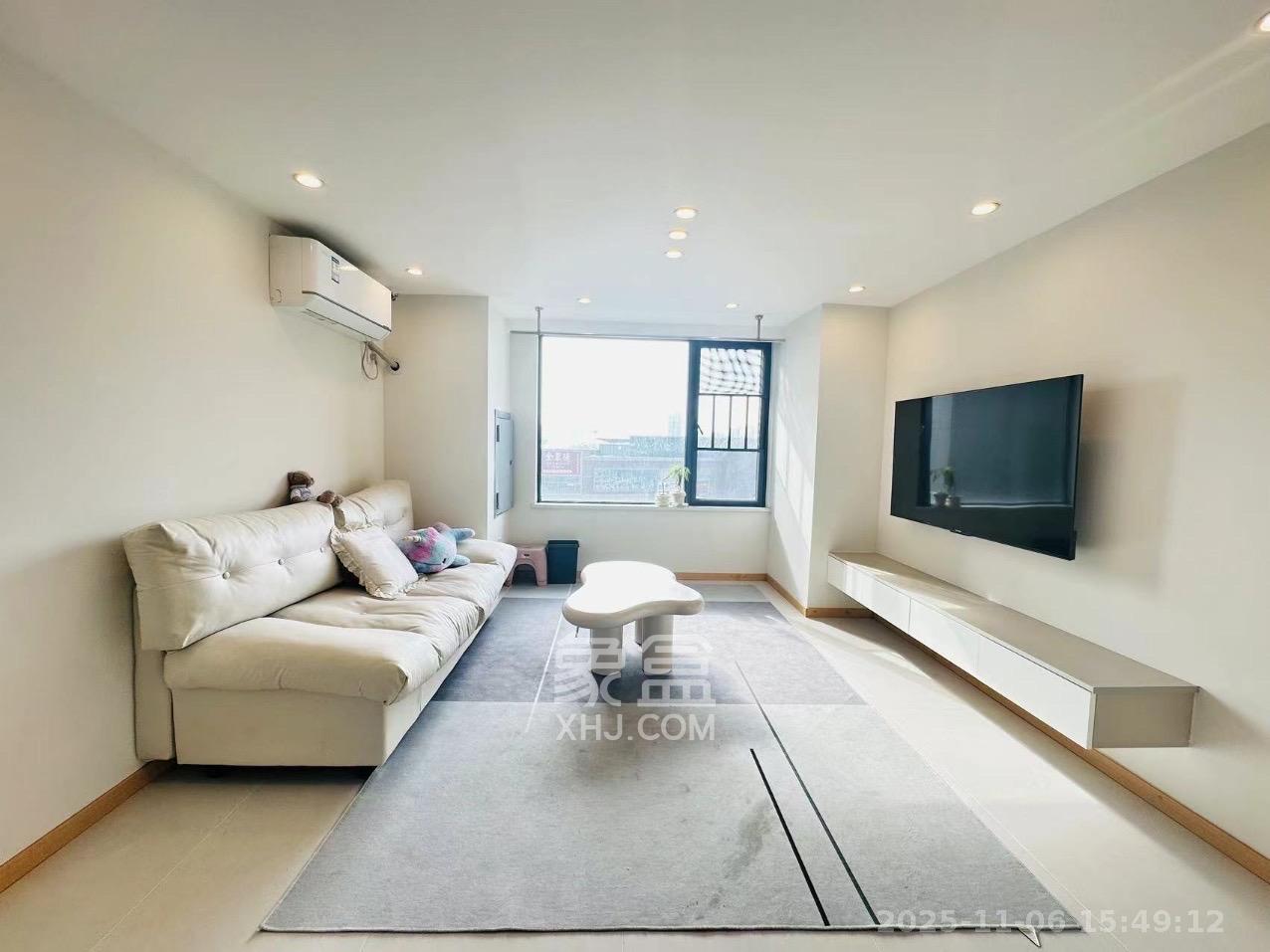 梅溪悦章  2室2厅1卫    2500.0元/月