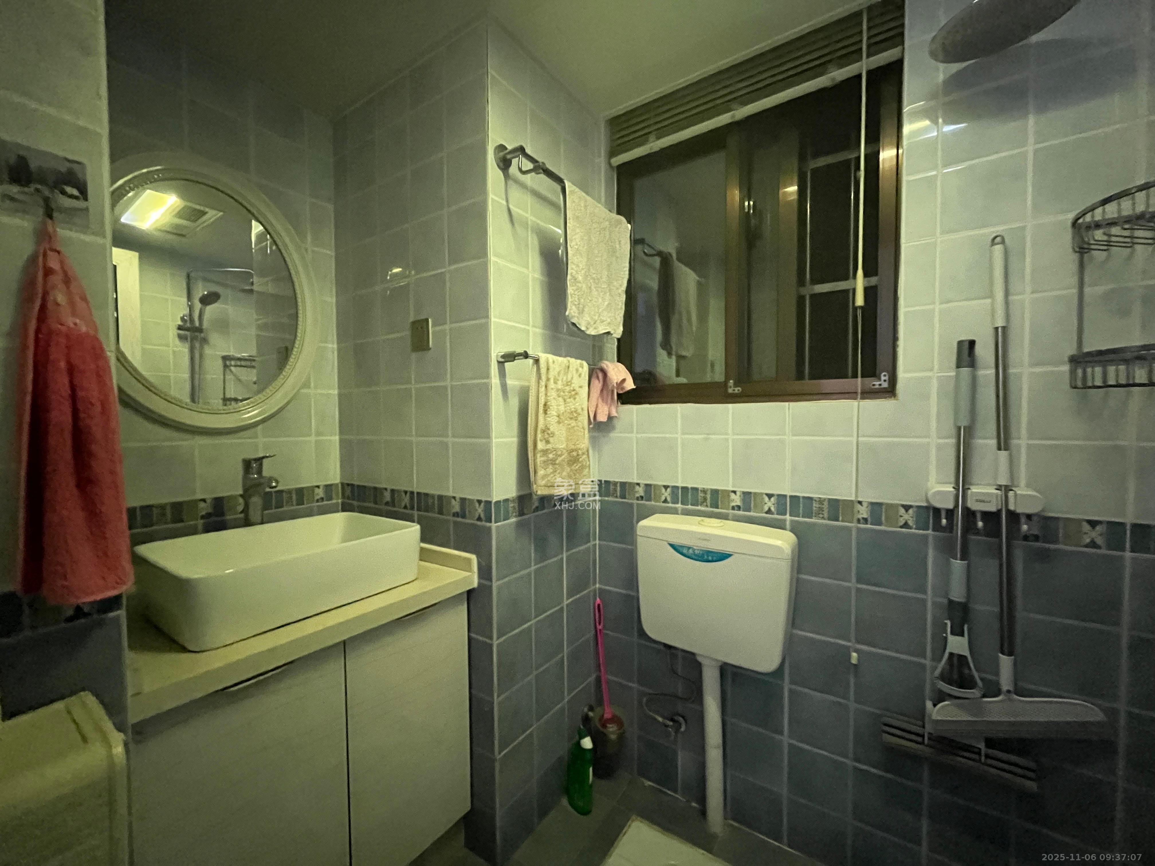 君悦紫园  1室1厅1卫    1700.0元/月室内图