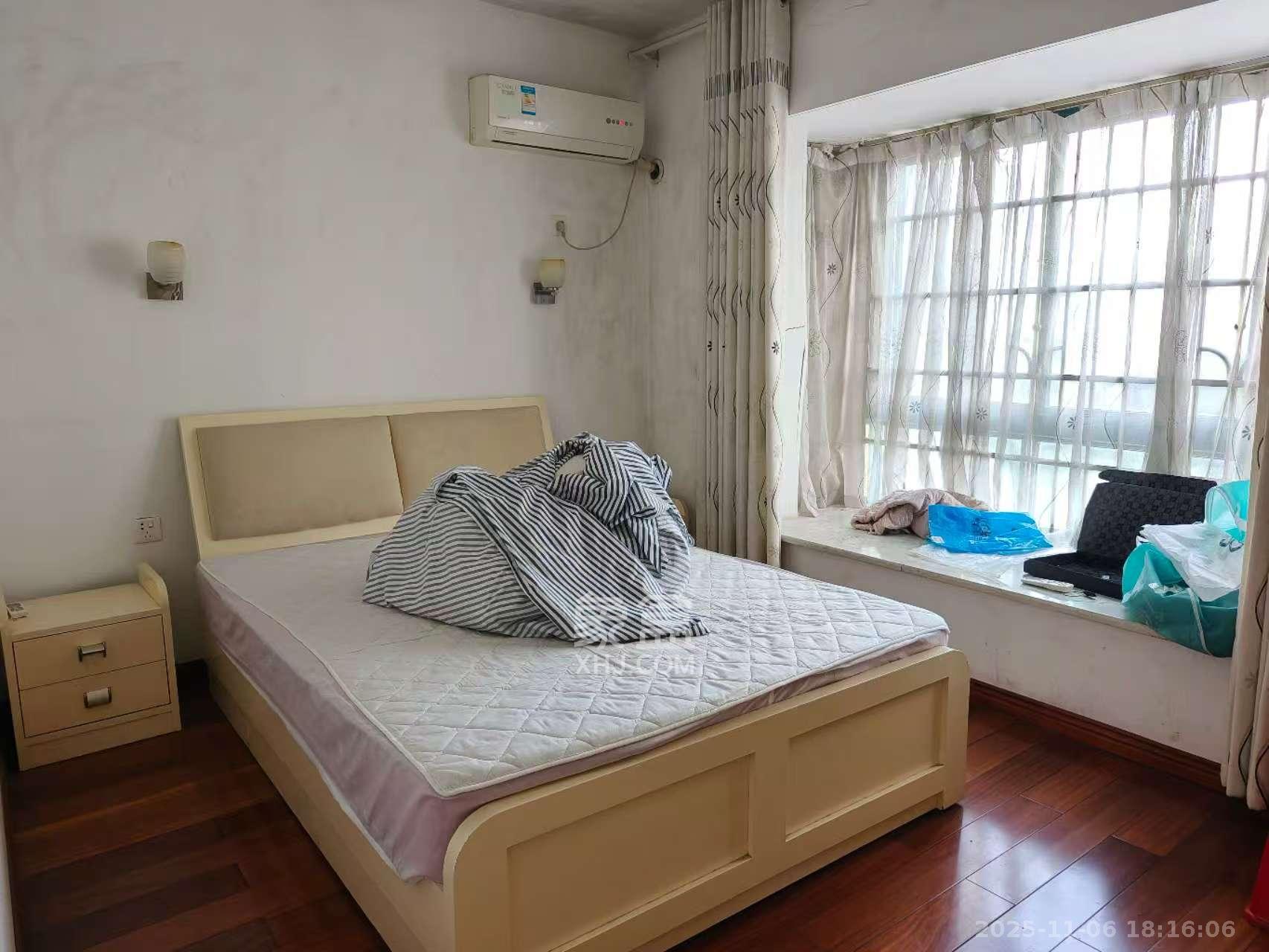 蝴蝶谷  2室2厅1卫    1600.0元/月室内图