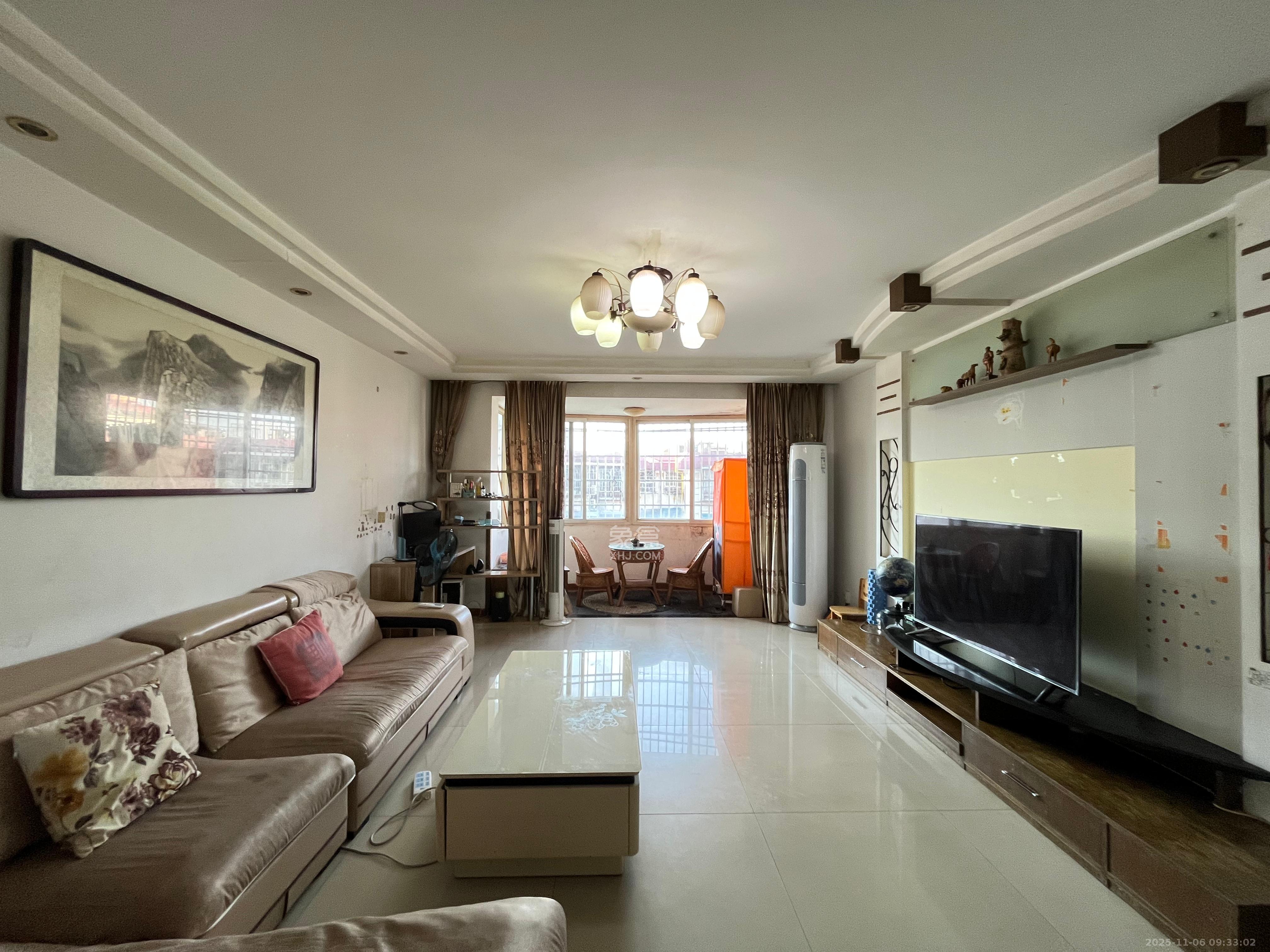 绕城家园 3室2厅1卫 1600.0元/月 绕城家园 3室2厅1卫 1600.0元/月室内图