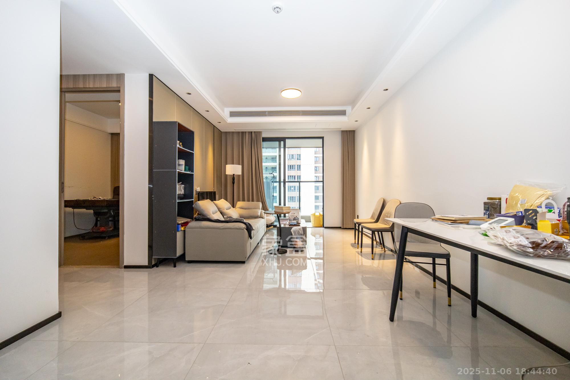 三一云谷 3室2厅2卫 110.0万 三一云谷 3室2厅2卫 110.0万客厅