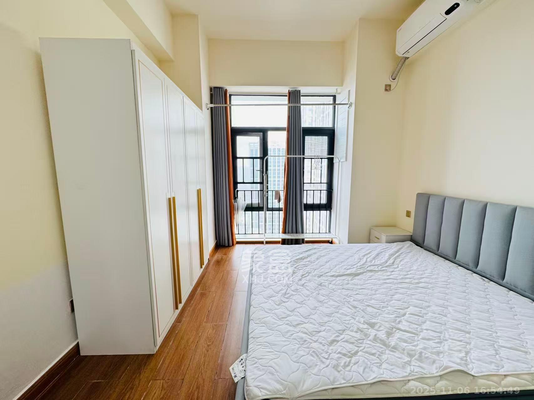 启迪协信中心  1室1厅1卫    1800.0元/月室内图