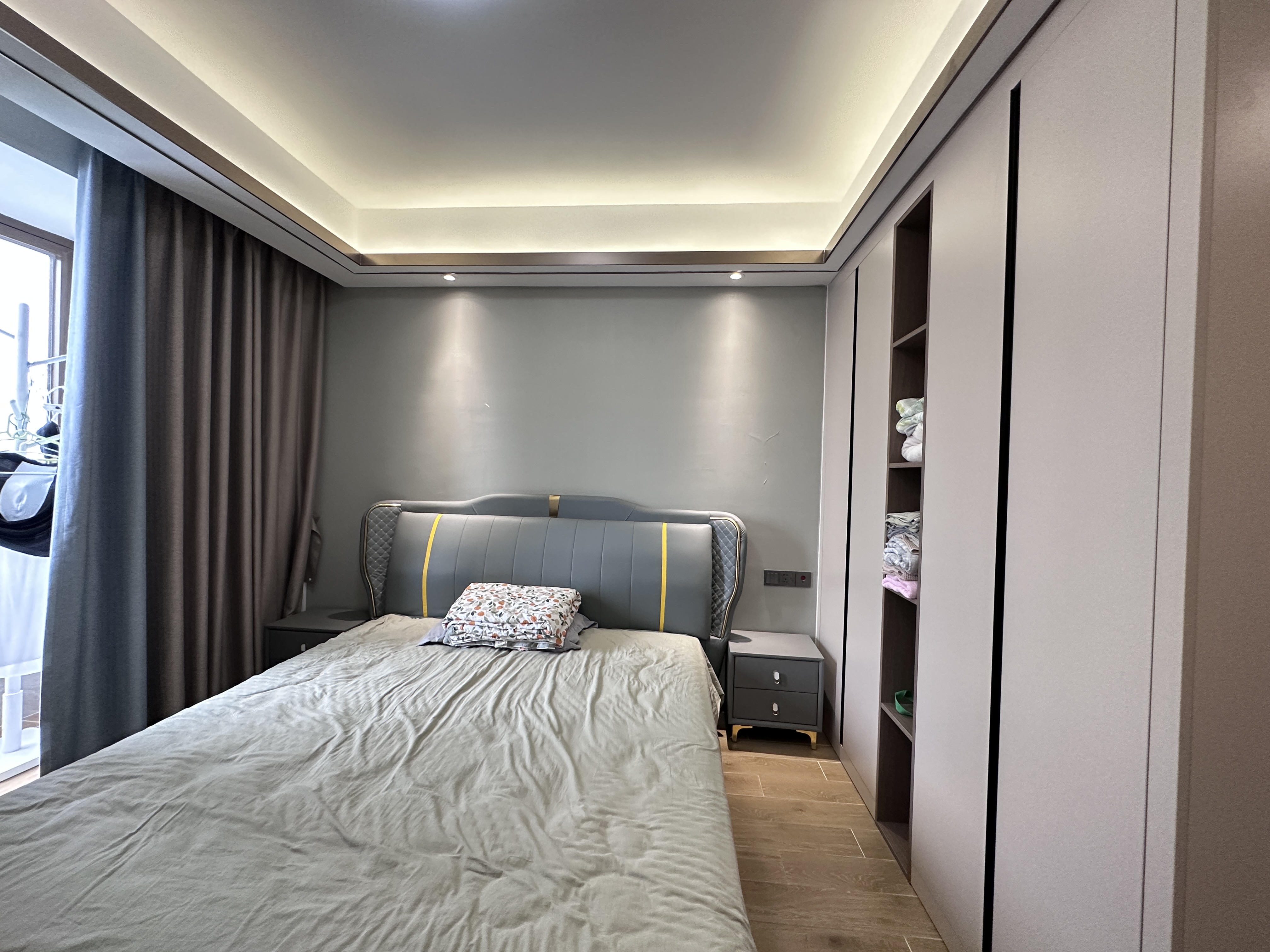 海航豪庭南苑  4室2厅2卫    6000.0元/月室内图