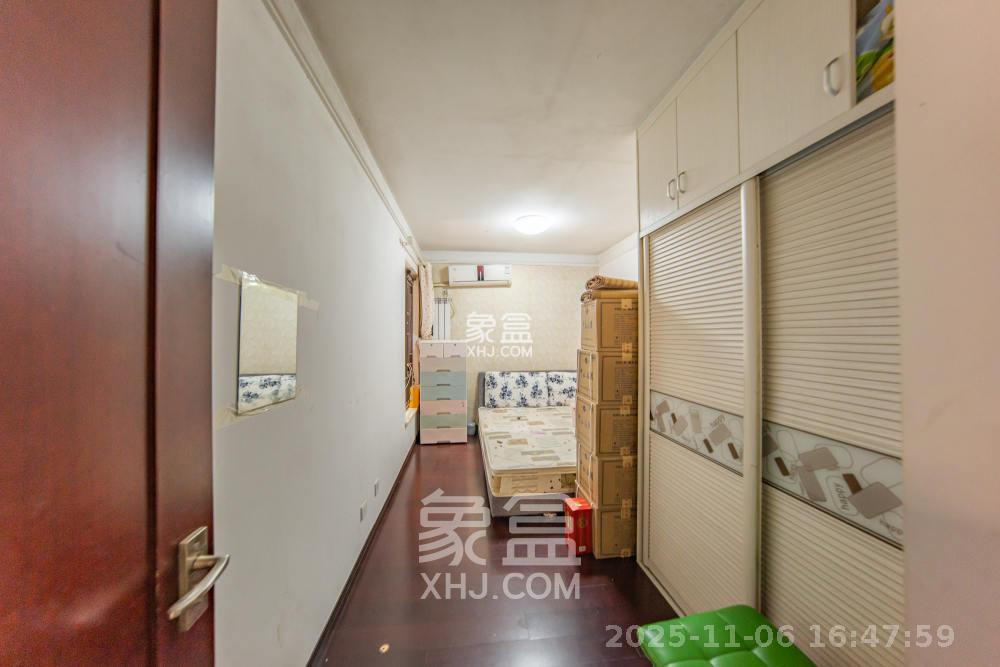 中海国际二期 3室2厅1卫 1800.0元/月 中海国际二期 3室2厅1卫 1800.0元/月室内图