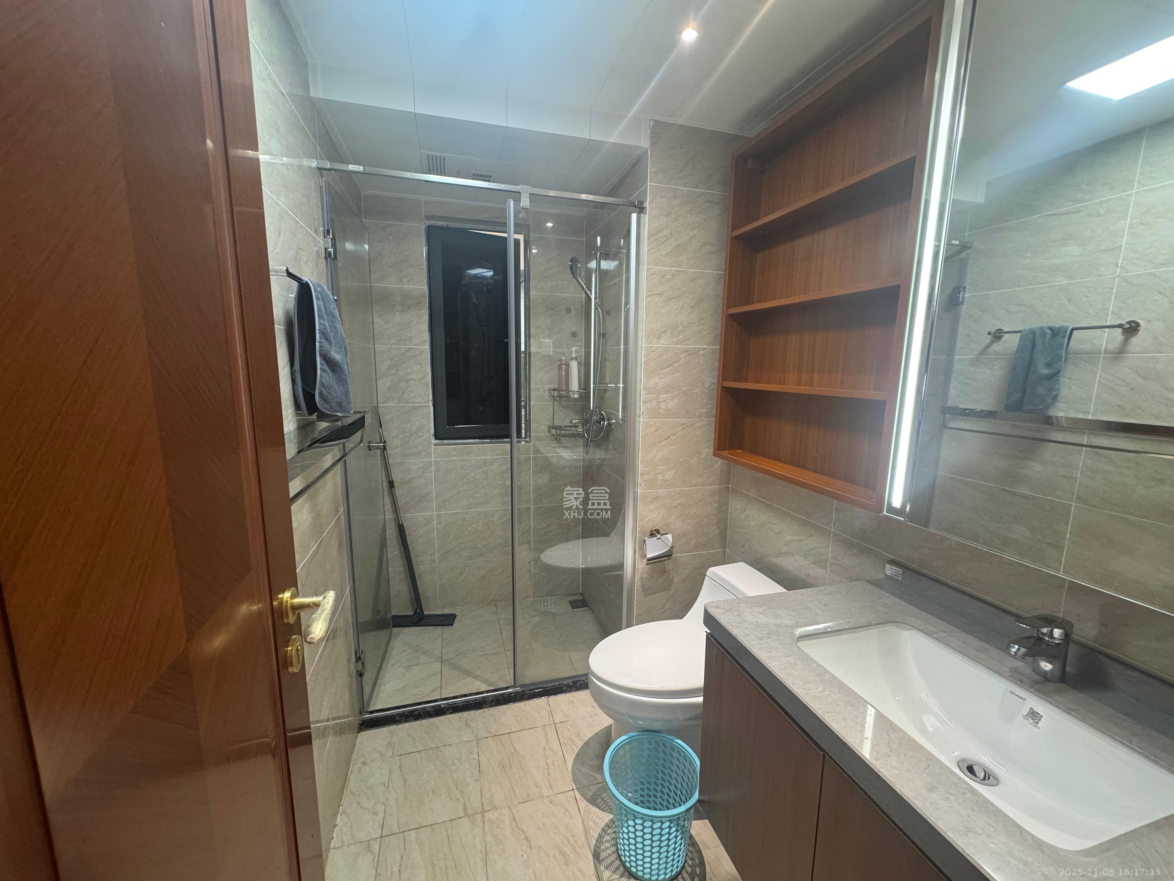 恒大御景半岛 3室2厅1卫 1600.0元/月 恒大御景半岛 3室2厅1卫 1600.0元/月室内图