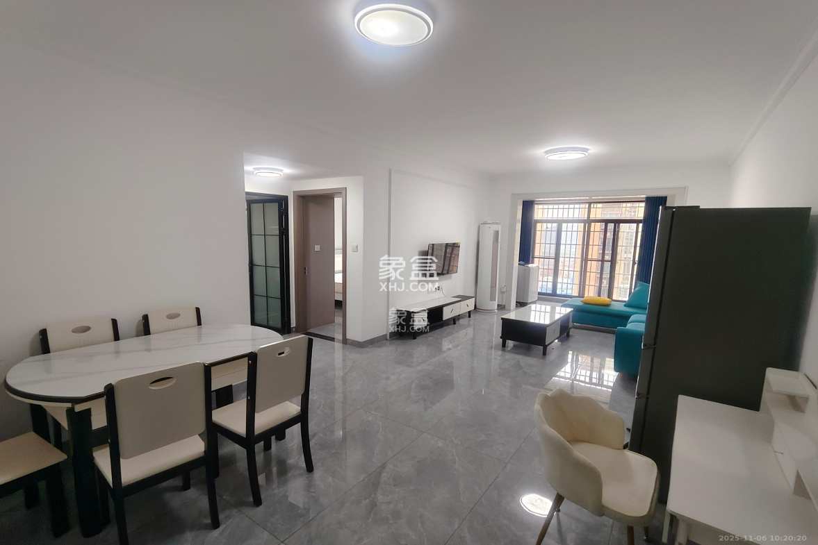 和润园三期 2室2厅1卫 2200.0元/月 和润园三期 2室2厅1卫 2200.0元/月室内图