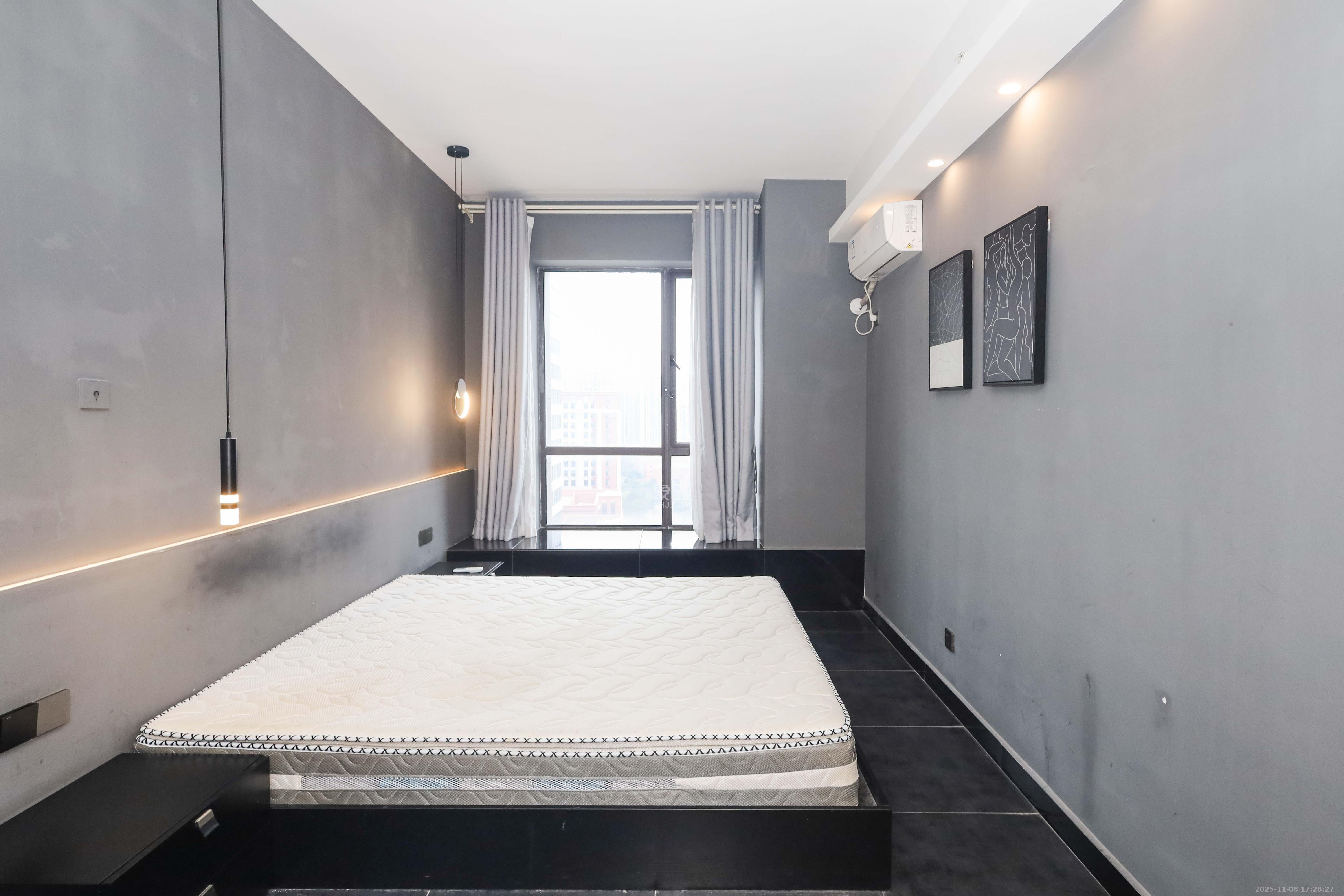 梅溪国际公寓（步步高新天地）  1室1厅1卫    55.0万卧室