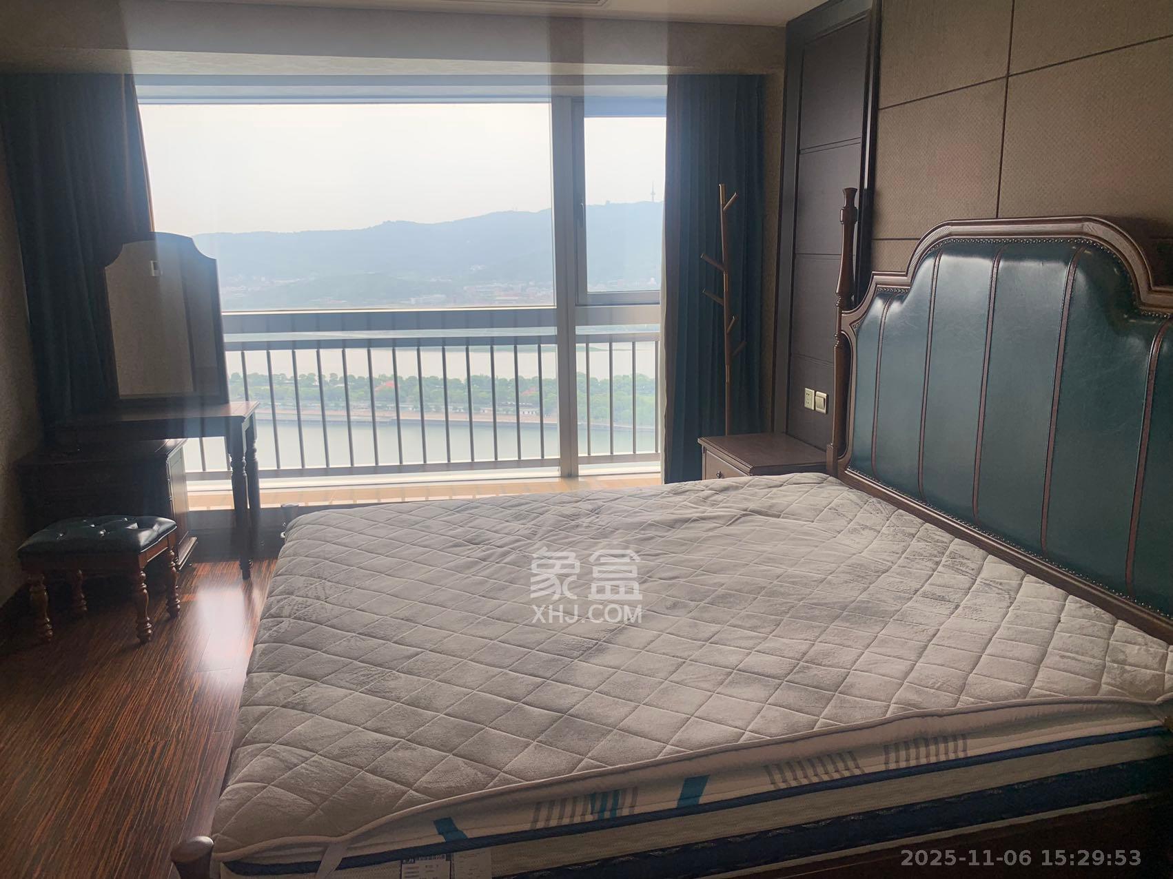 华远隆玺  3室2厅3卫    15000.0元/月室内图