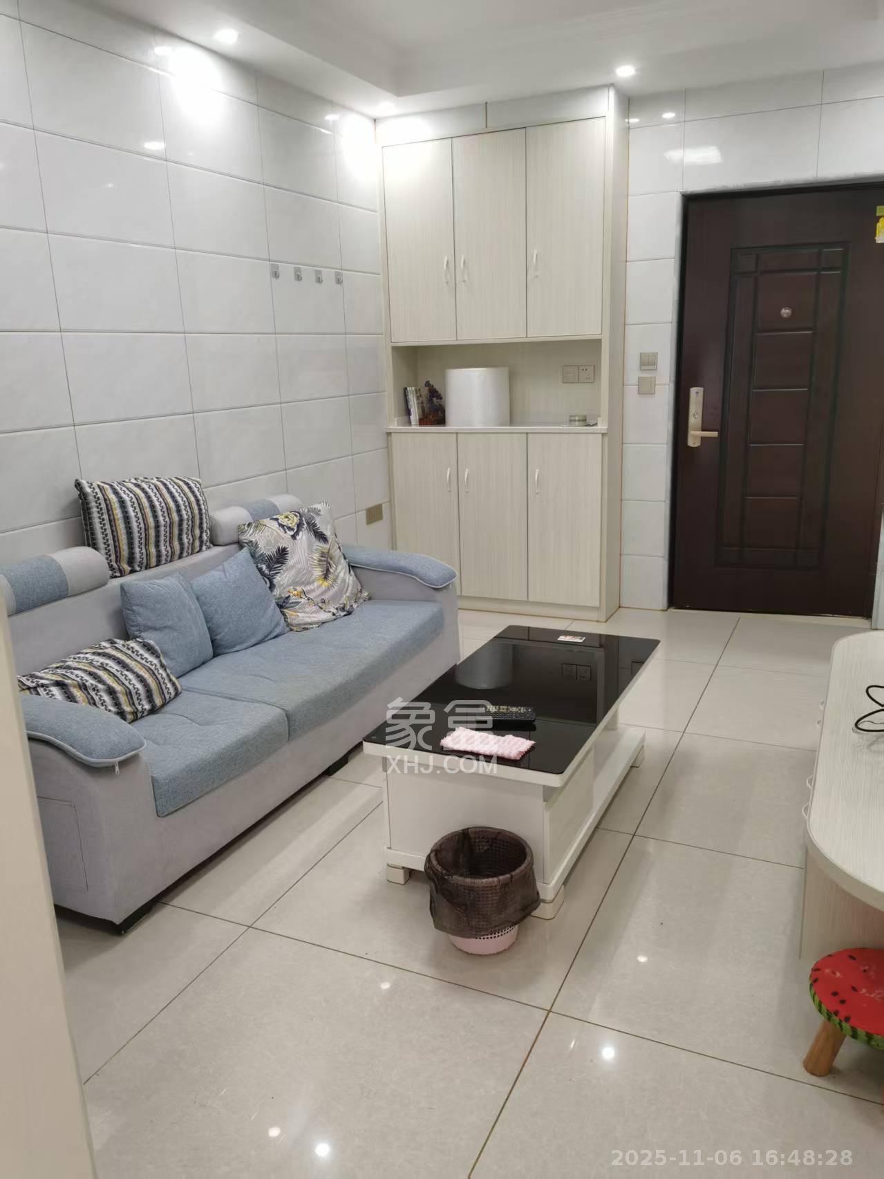 恒基凯旋门三期  2室1厅1卫    1800.0元/月