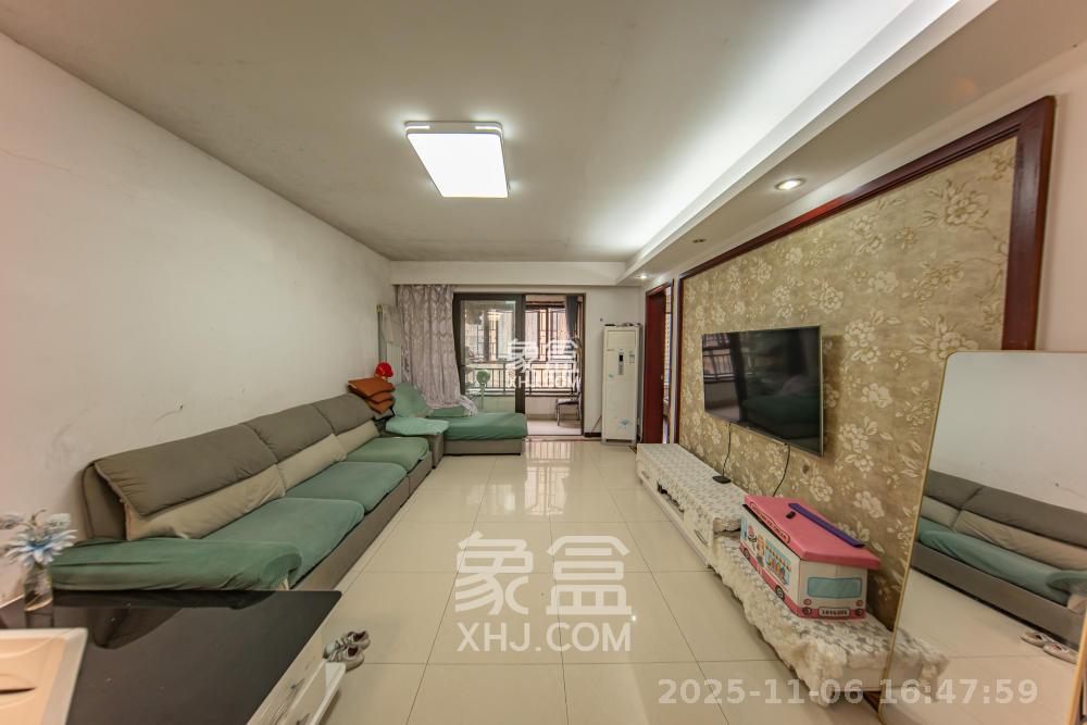 中海国际二期  3室2厅1卫    1800.0元/月室内图