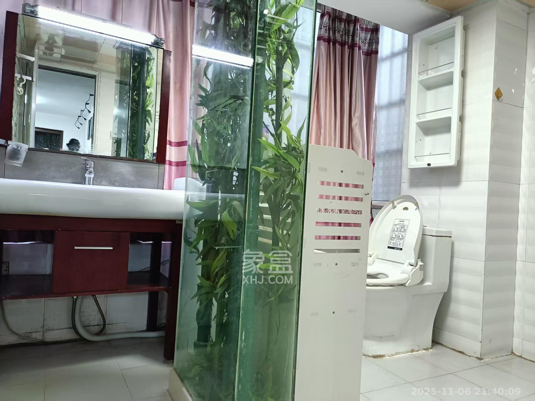 省政府机关二院 3室1厅1卫 3900.0元/月 省政府机关二院 3室1厅1卫 3900.0元/月室内图