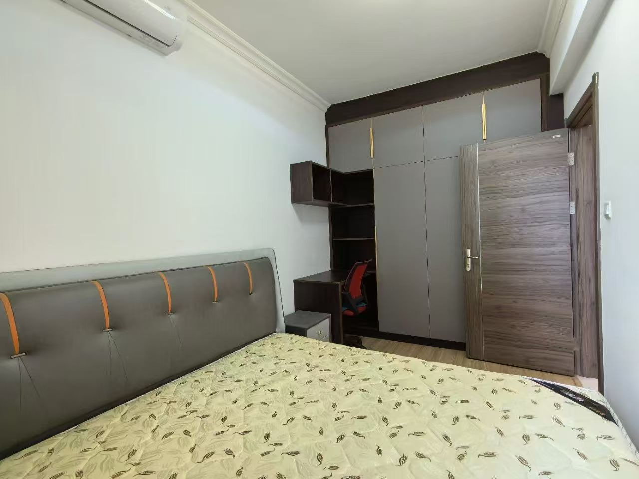 碧桂园星荟  1室1厅1卫    1400.0元/月户型图