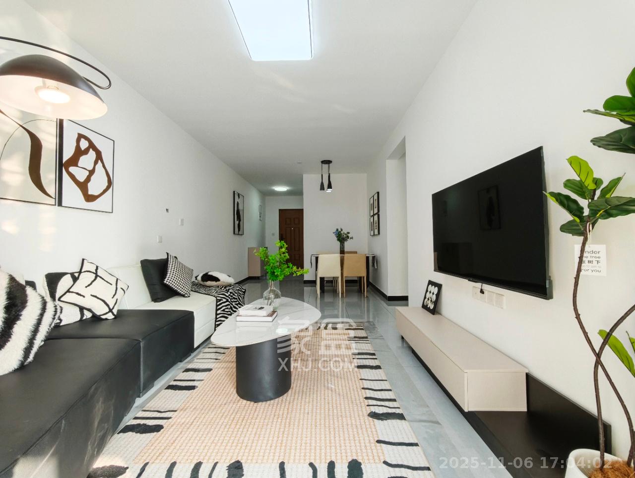 卓越伊景苑  3室2厅2卫    2700.0元/月室内图