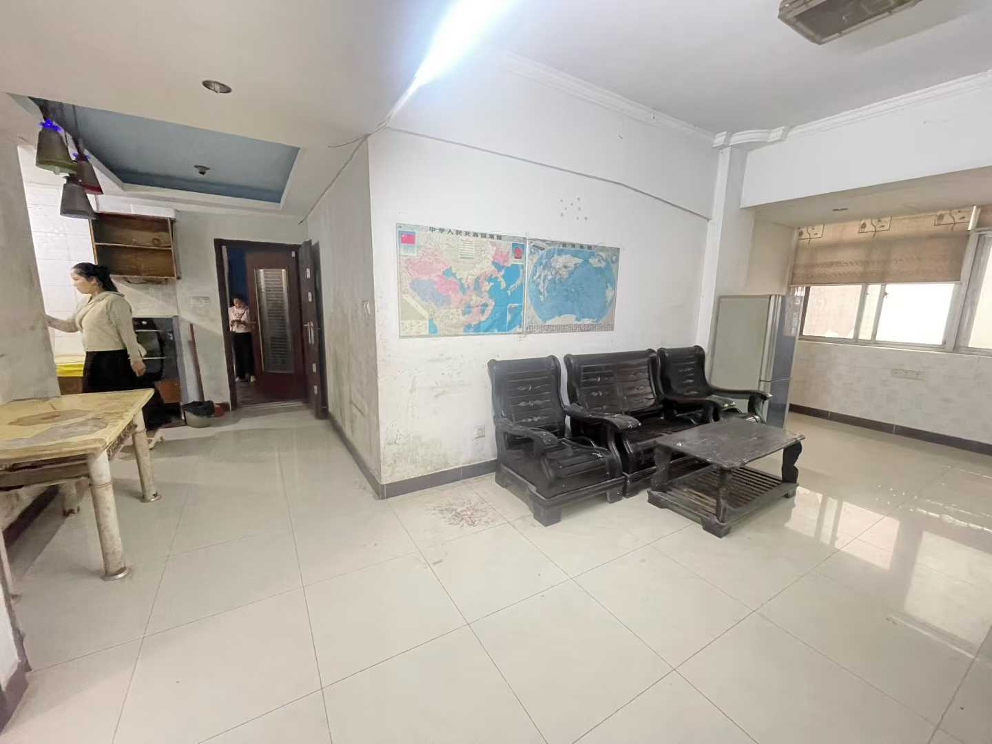 华凯大厦 3室1厅1卫 69.0万 华凯大厦 3室1厅1卫 69.0万室内图