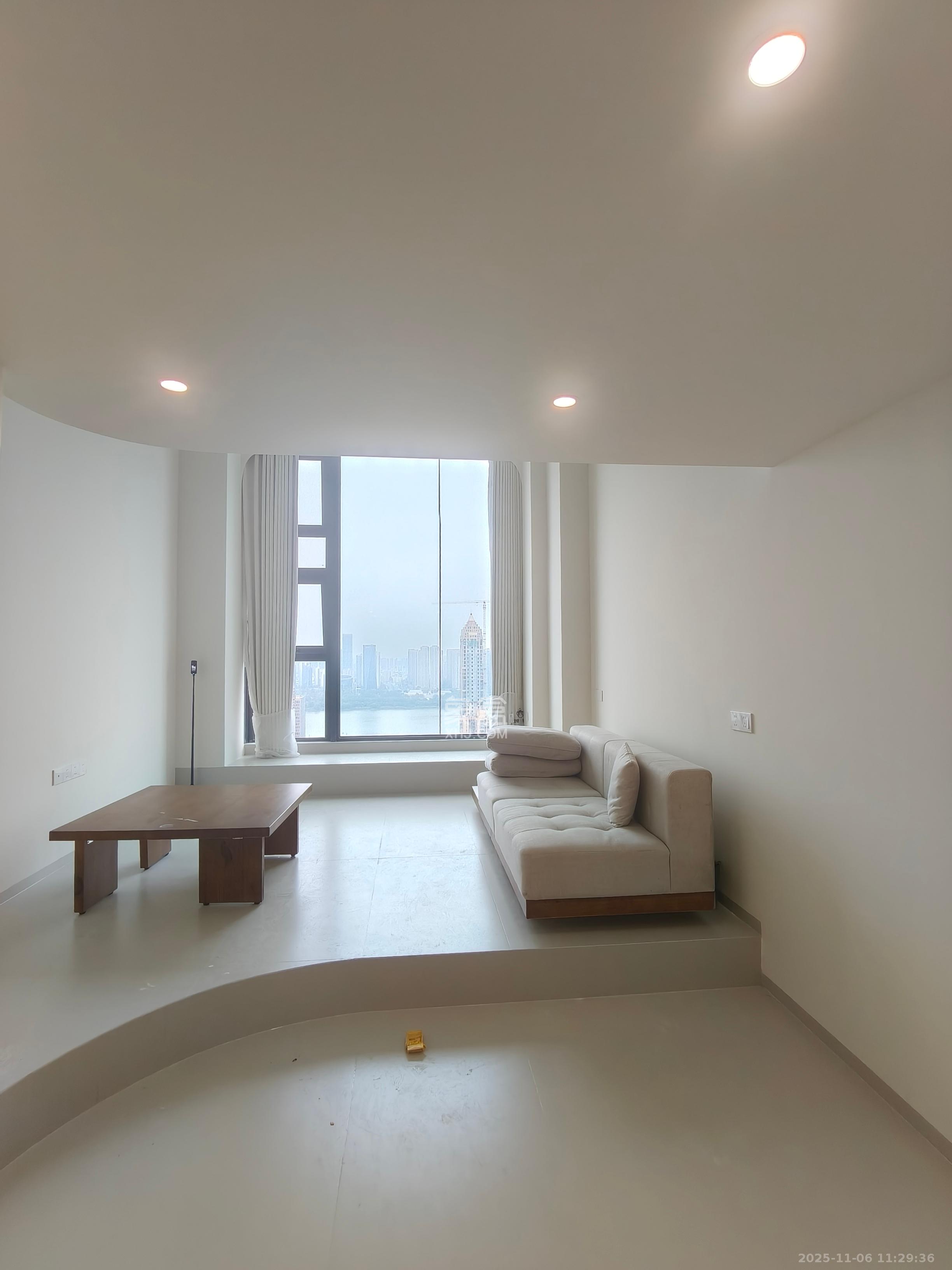 建发养云 1室0厅0卫 3200.0元/月 建发养云 1室0厅0卫 3200.0元/月室内图