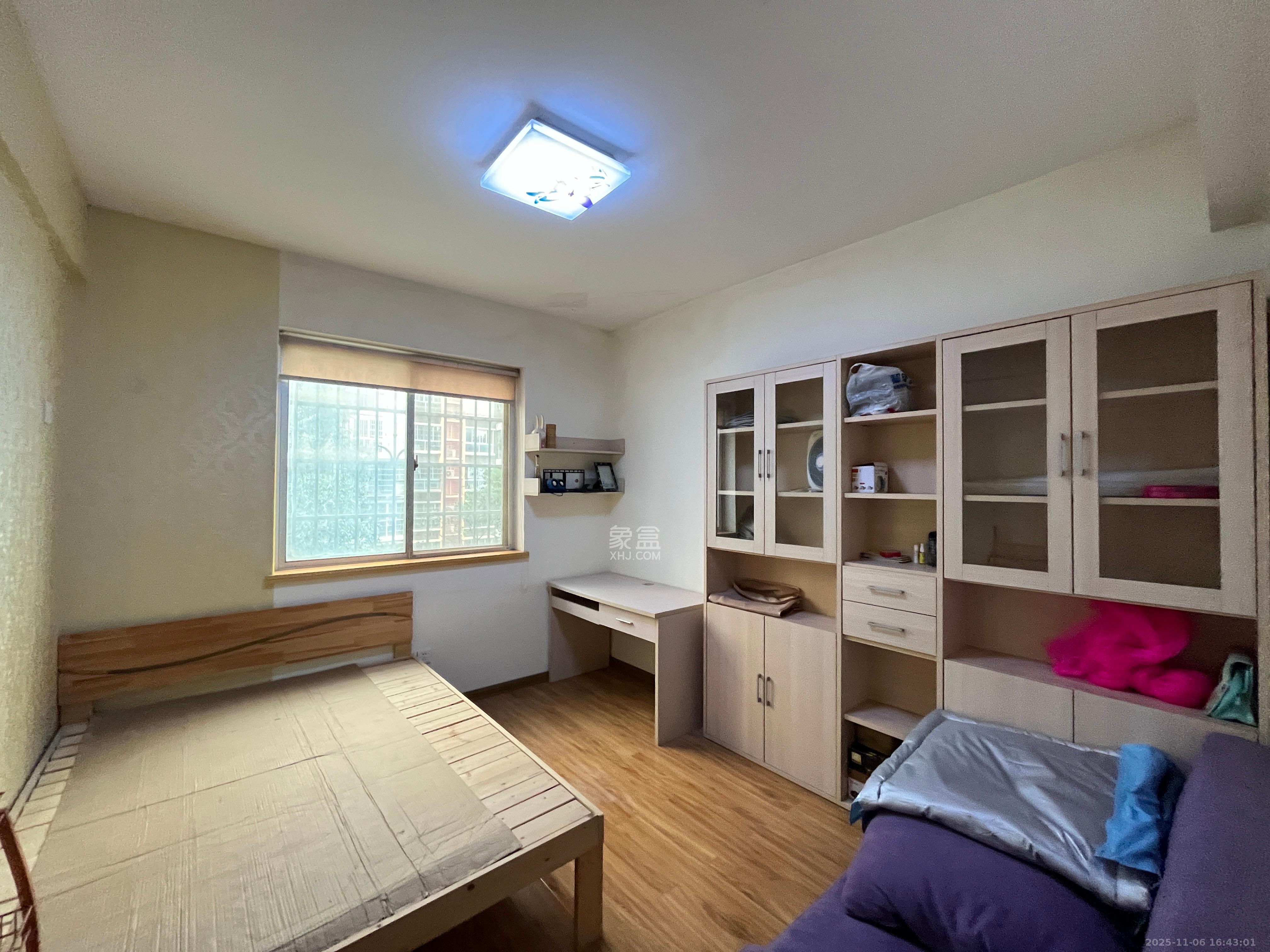 红树湾  1室0厅0卫    2000.0元/月室内图