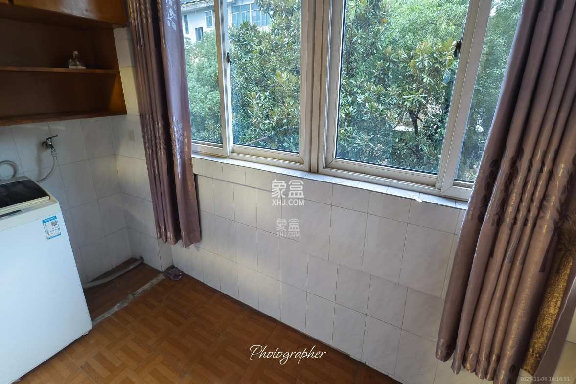 横冲子小区 2室1厅1卫 1500.0元/月 横冲子小区 2室1厅1卫 1500.0元/月室内图