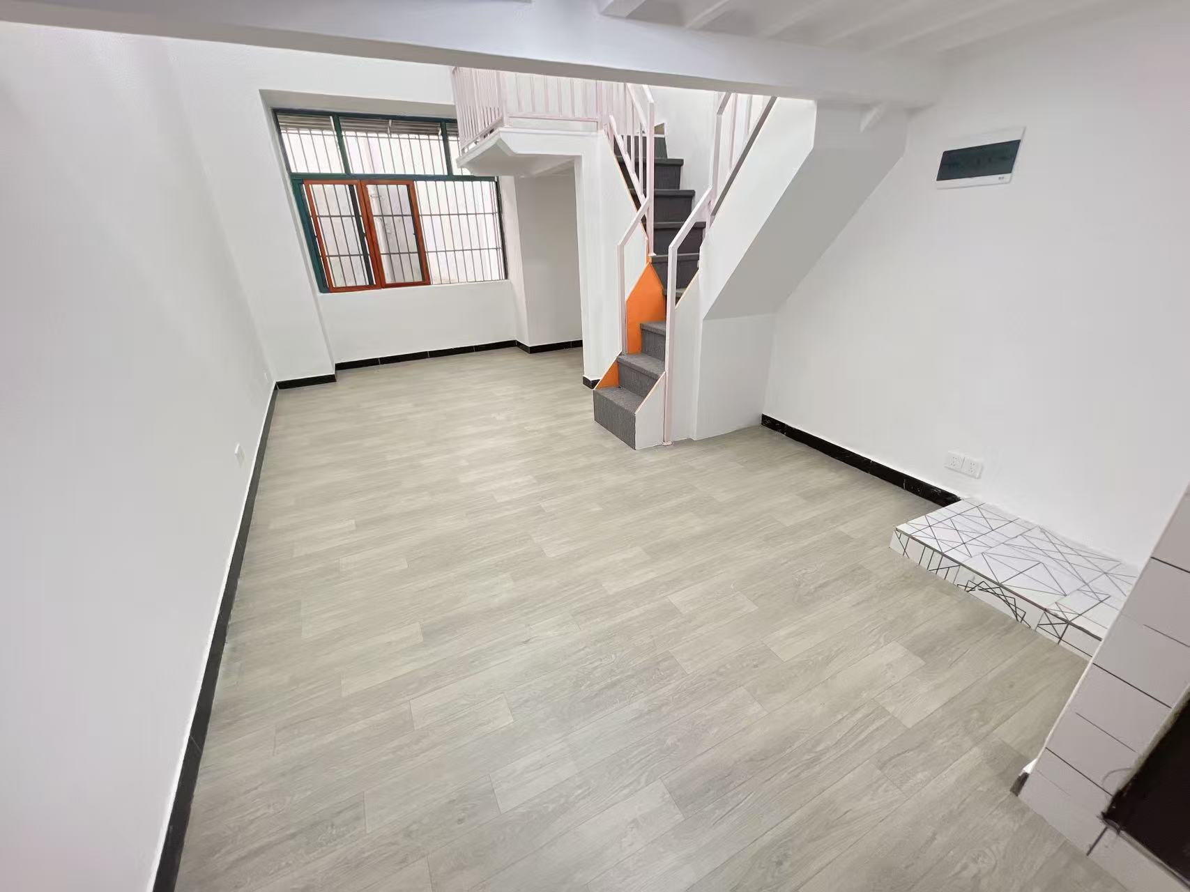 申鑫国际广场 1室1厅1卫 26.8万 申鑫国际广场 1室1厅1卫 26.8万室内图