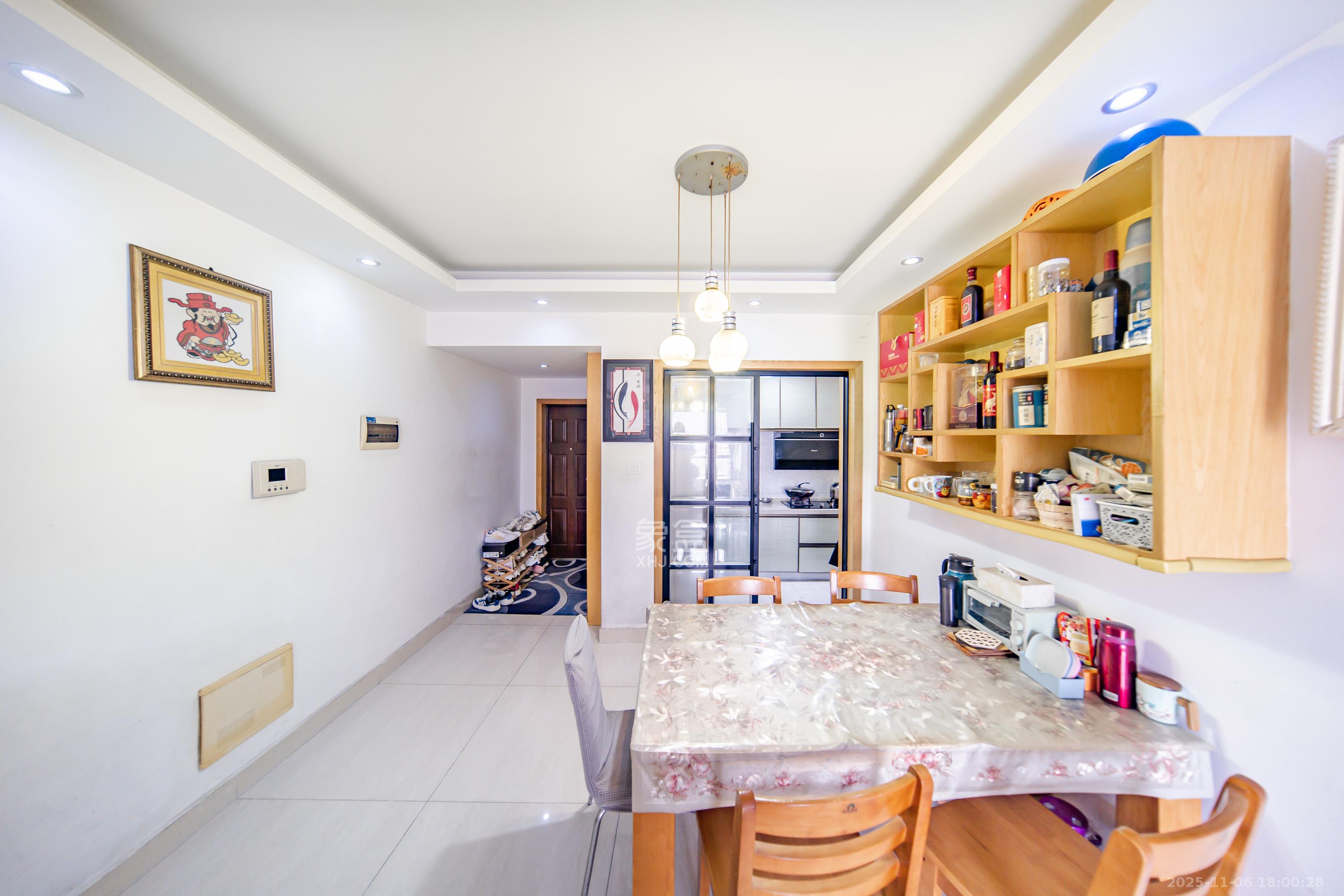 领航江阁 3室2厅1卫 90.0万 领航江阁 3室2厅1卫 90.0万其他