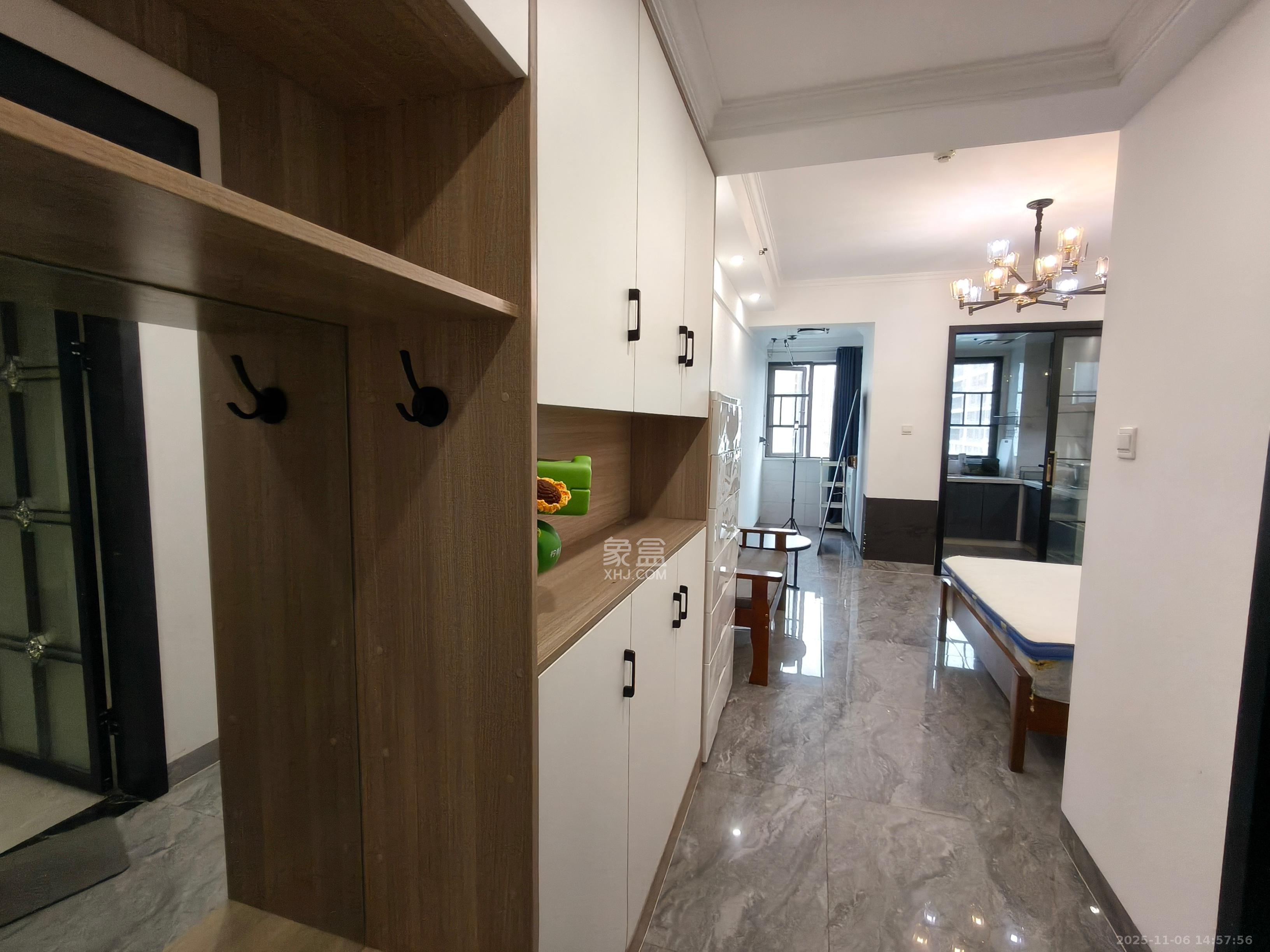 国泰九龙湾  1室1厅1卫    1500.0元/月室内图