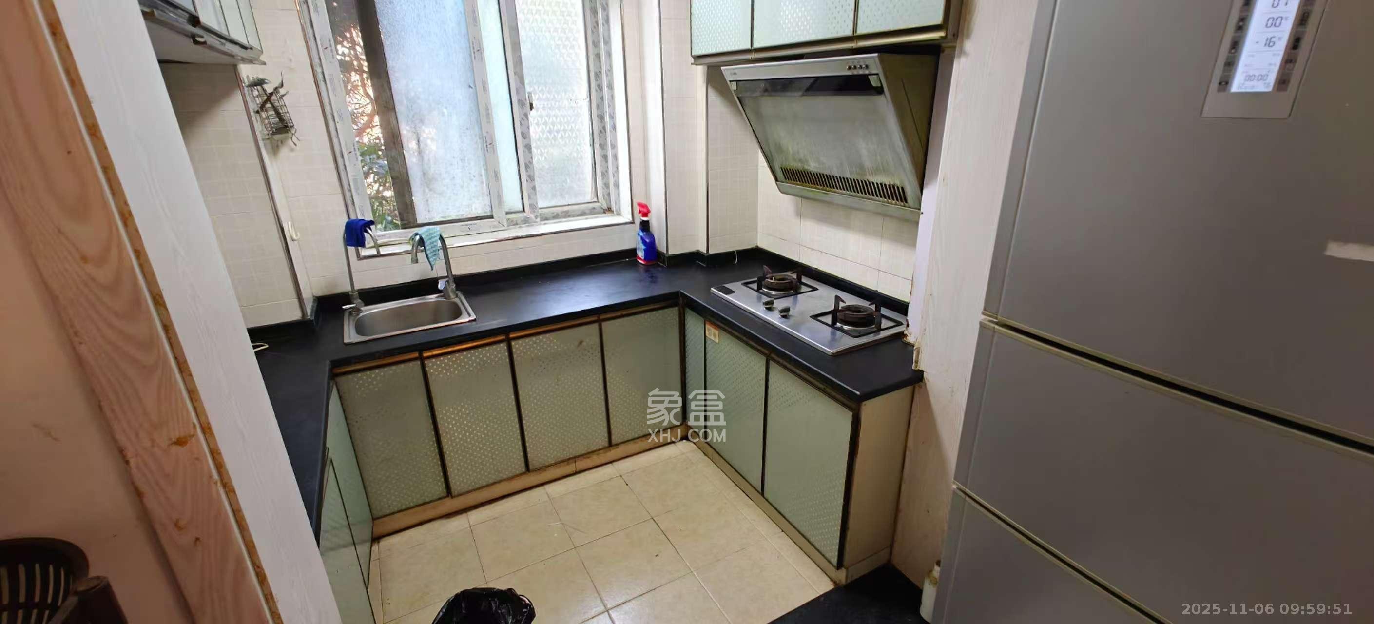 愿景品格家园 3室2厅1卫 2200.0元/月 愿景品格家园 3室2厅1卫 2200.0元/月室内图