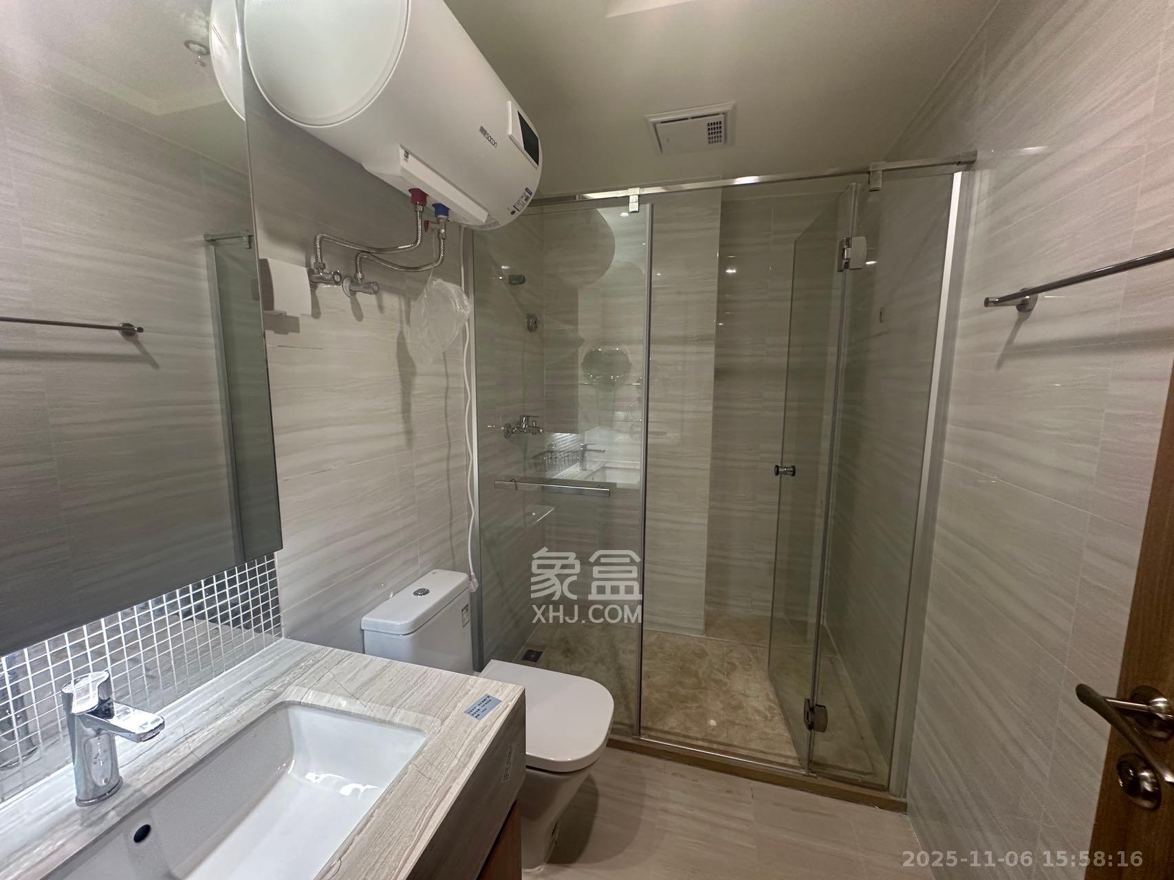 恒大金融广场  1室1厅1卫    2000.0元/月室内图