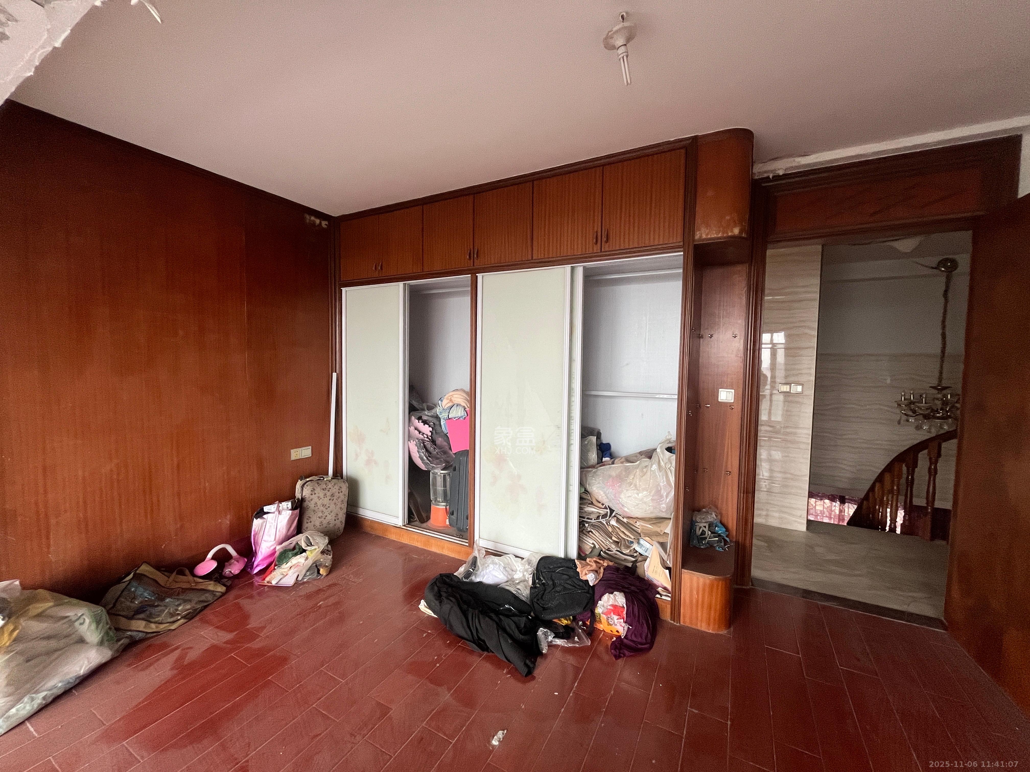 五矿格澜郡  5室3厅3卫    4100.0元/月室内图