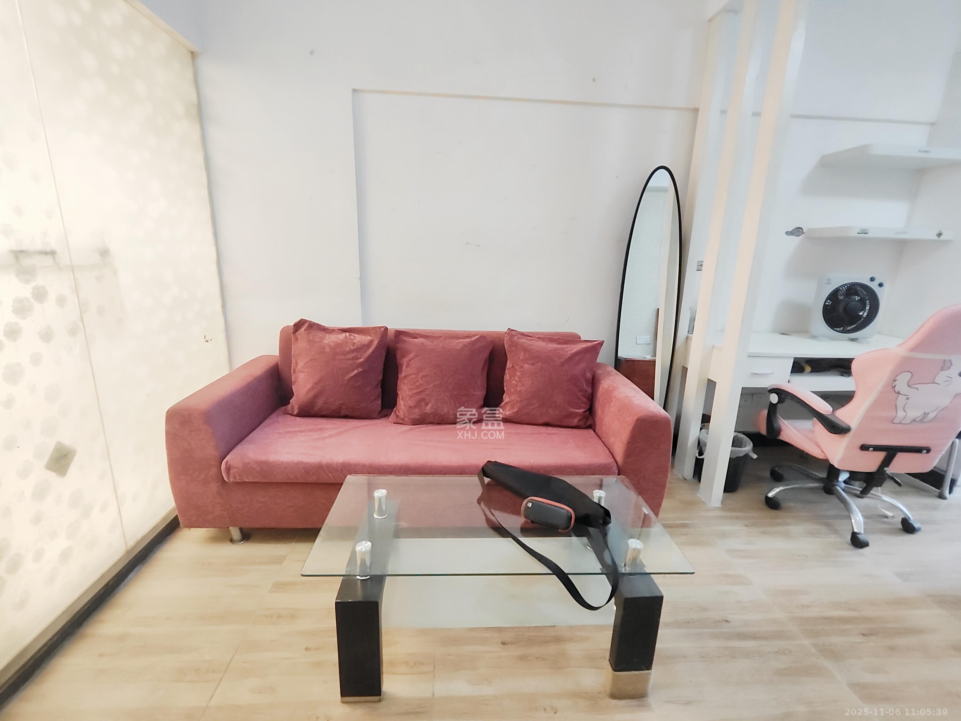 兰卡威国际  1室1厅1卫    1600.0元/月室内图