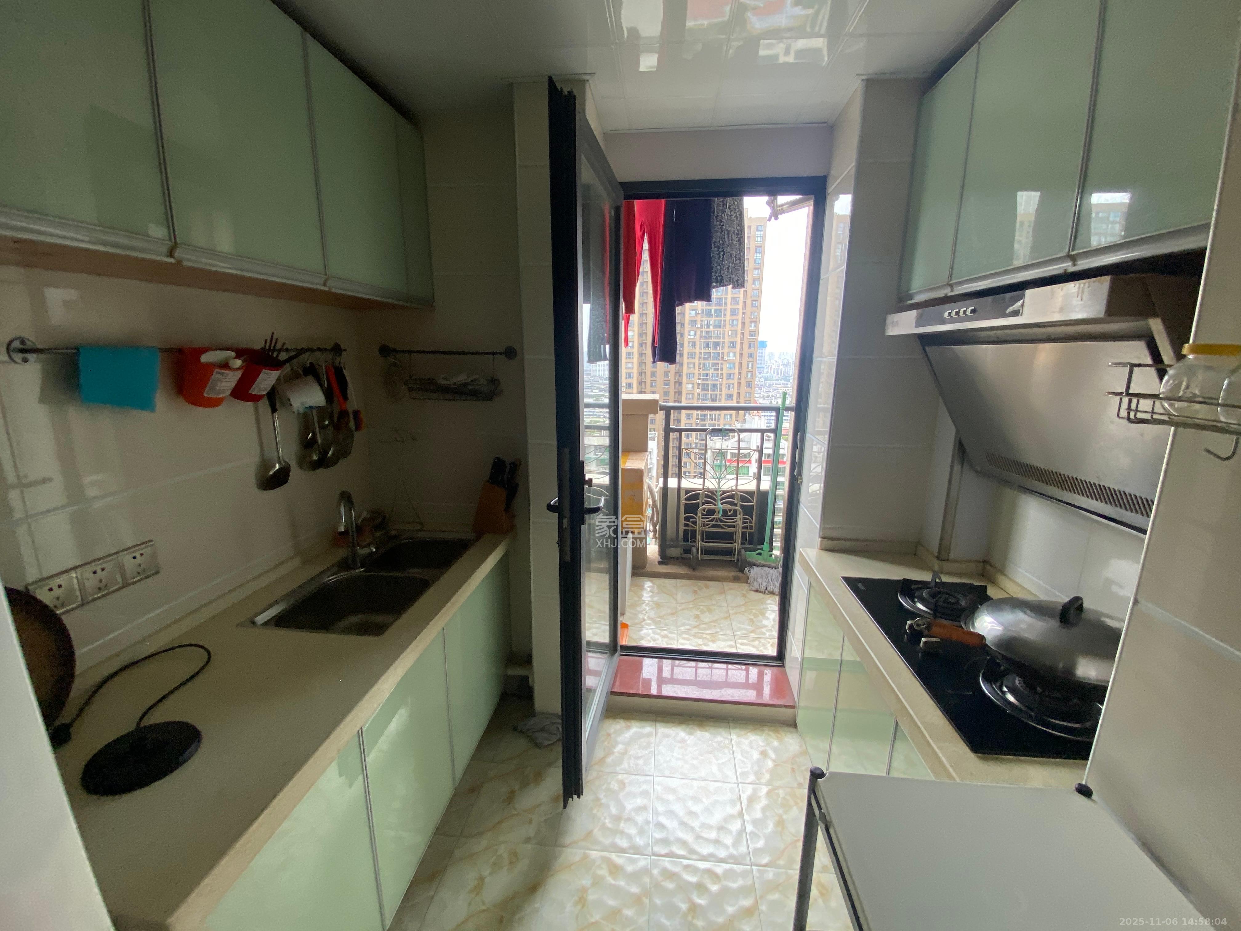 阳光锦城 1室1厅1卫 2000.0元/月 阳光锦城 1室1厅1卫 2000.0元/月室内图