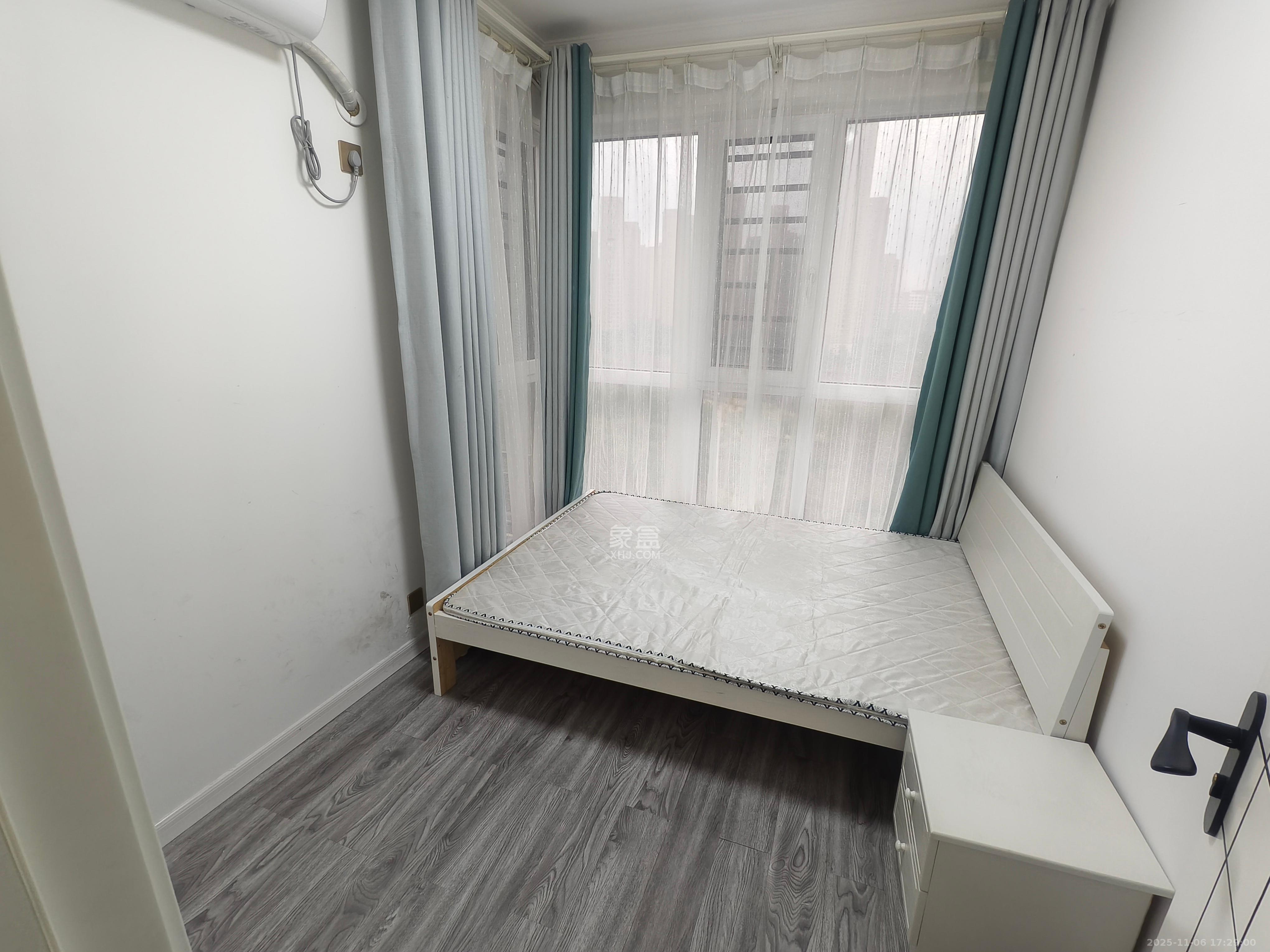 鑫天御景湾 3室2厅2卫 3000.0元/月 鑫天御景湾 3室2厅2卫 3000.0元/月室内图