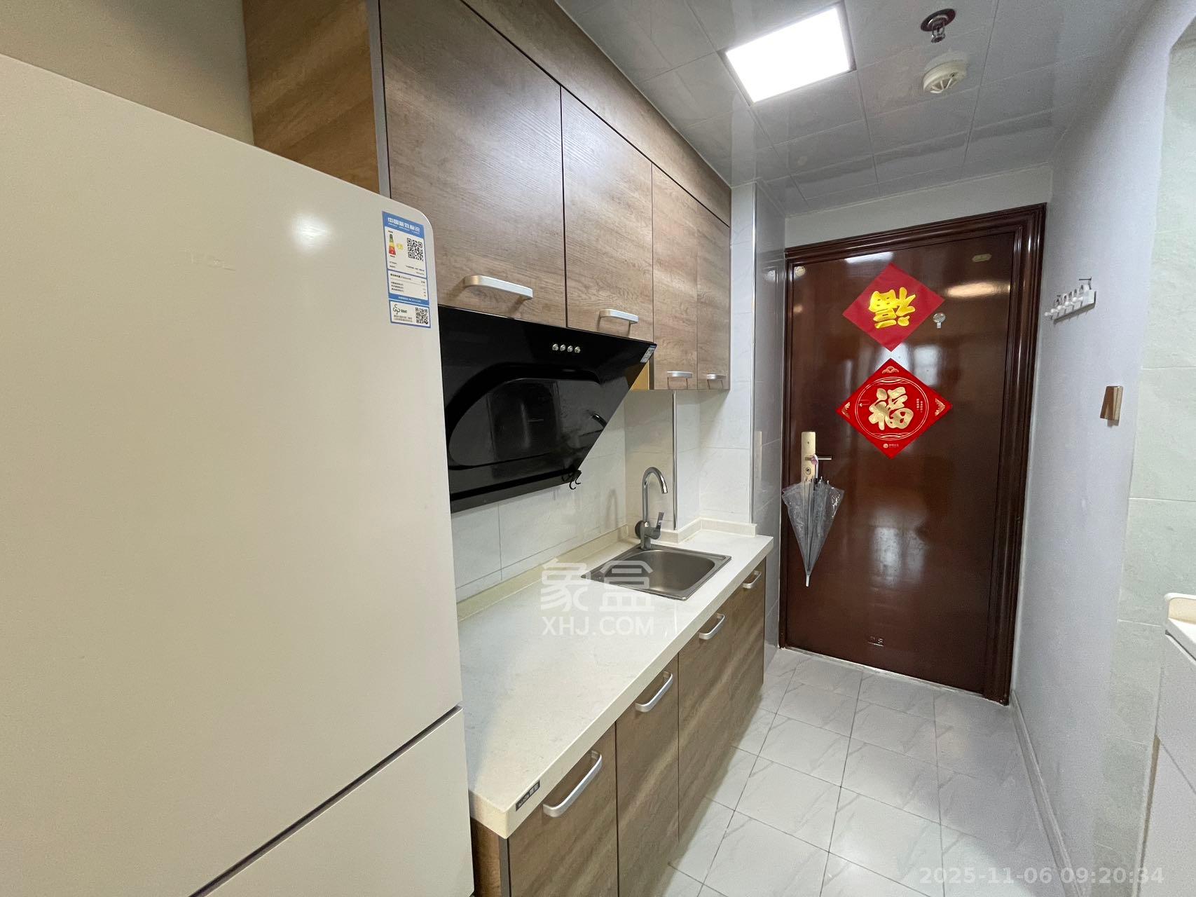 复地星光天地  1室0厅0卫    1400.0元/月室内图