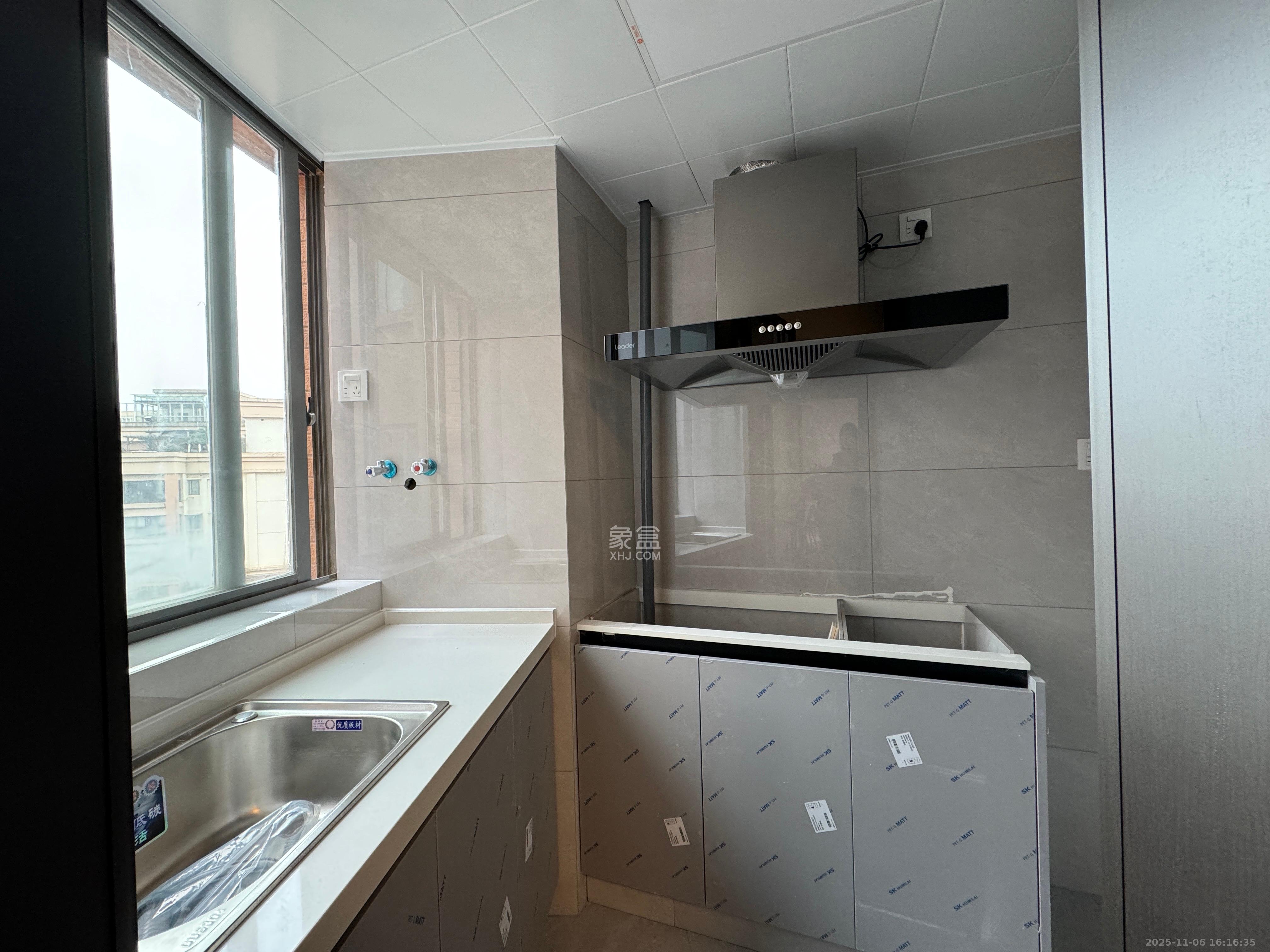 上海城小区 1室0厅0卫 1600.0元/月 上海城小区 1室0厅0卫 1600.0元/月室内图