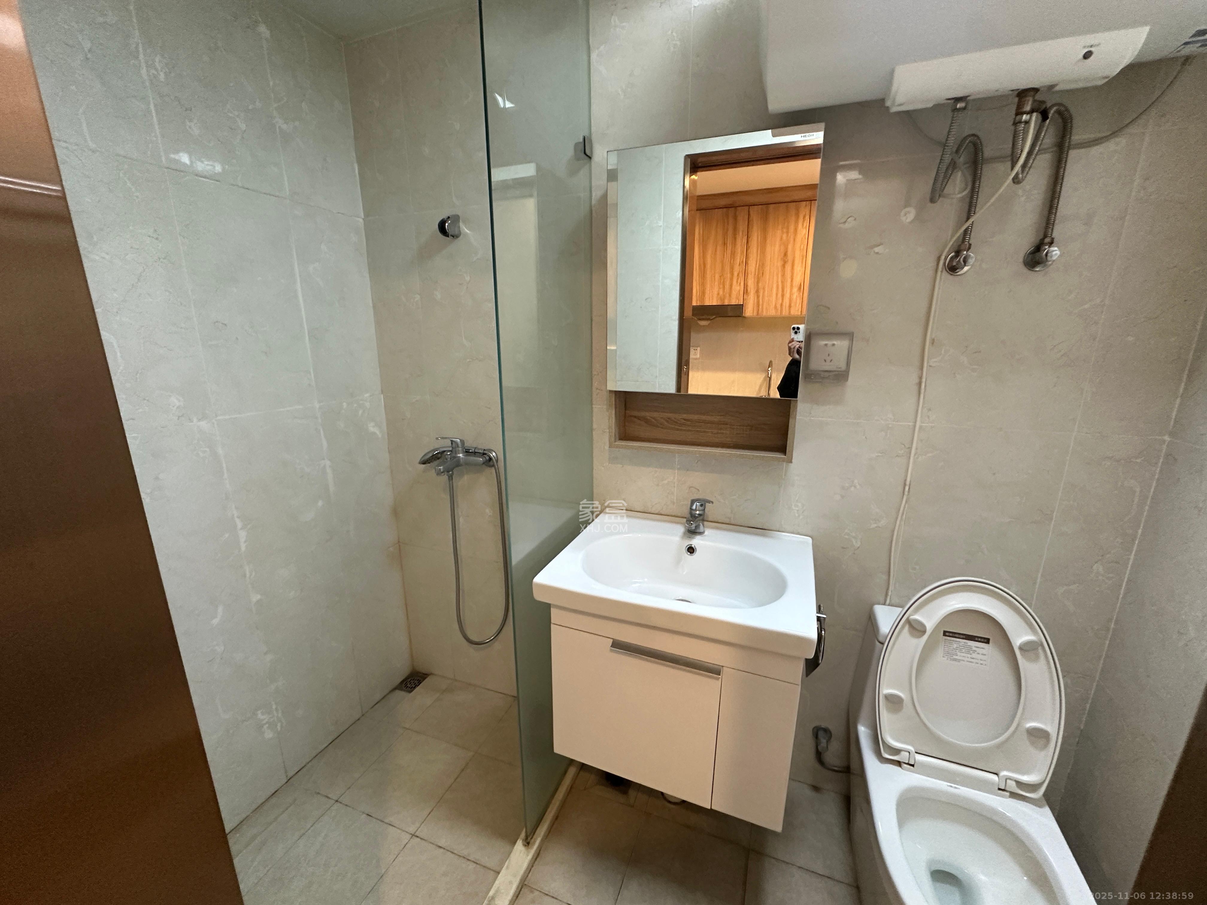 佳兆业云顶都汇  1室1厅1卫    1200.0元/月室内图